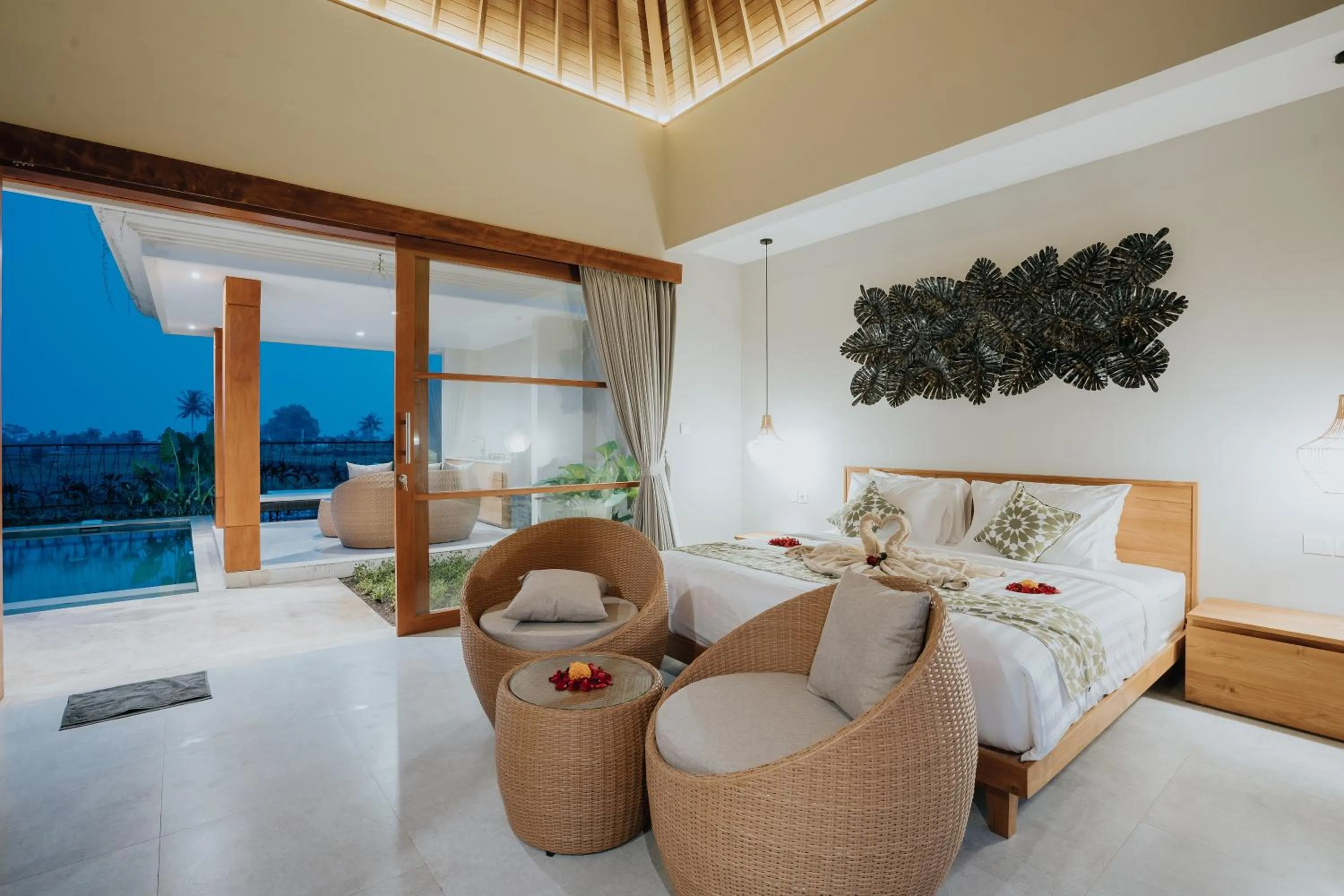 Pool view, Bed in Arta Private Villa