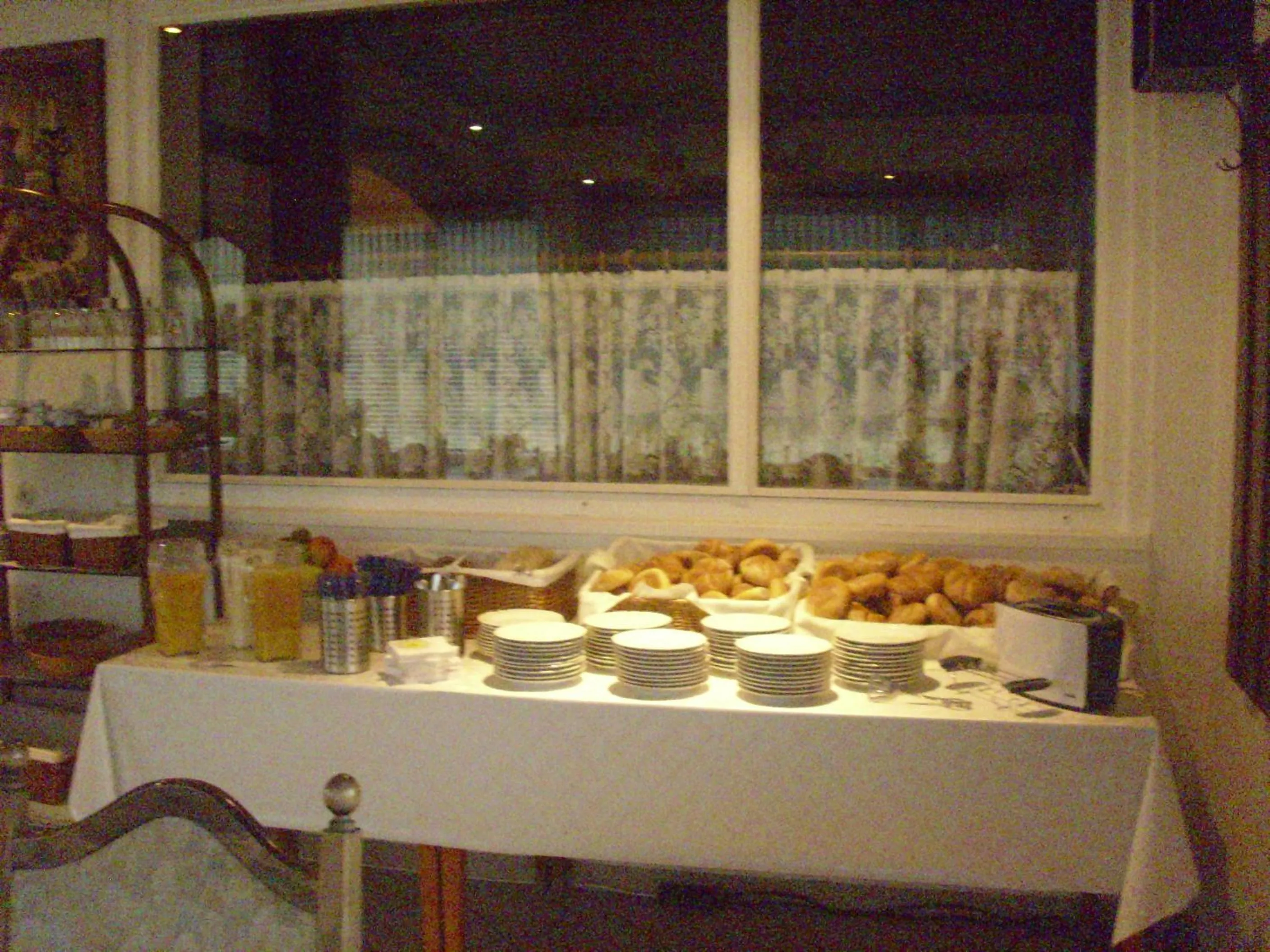 Food and drinks in Hotel Europa