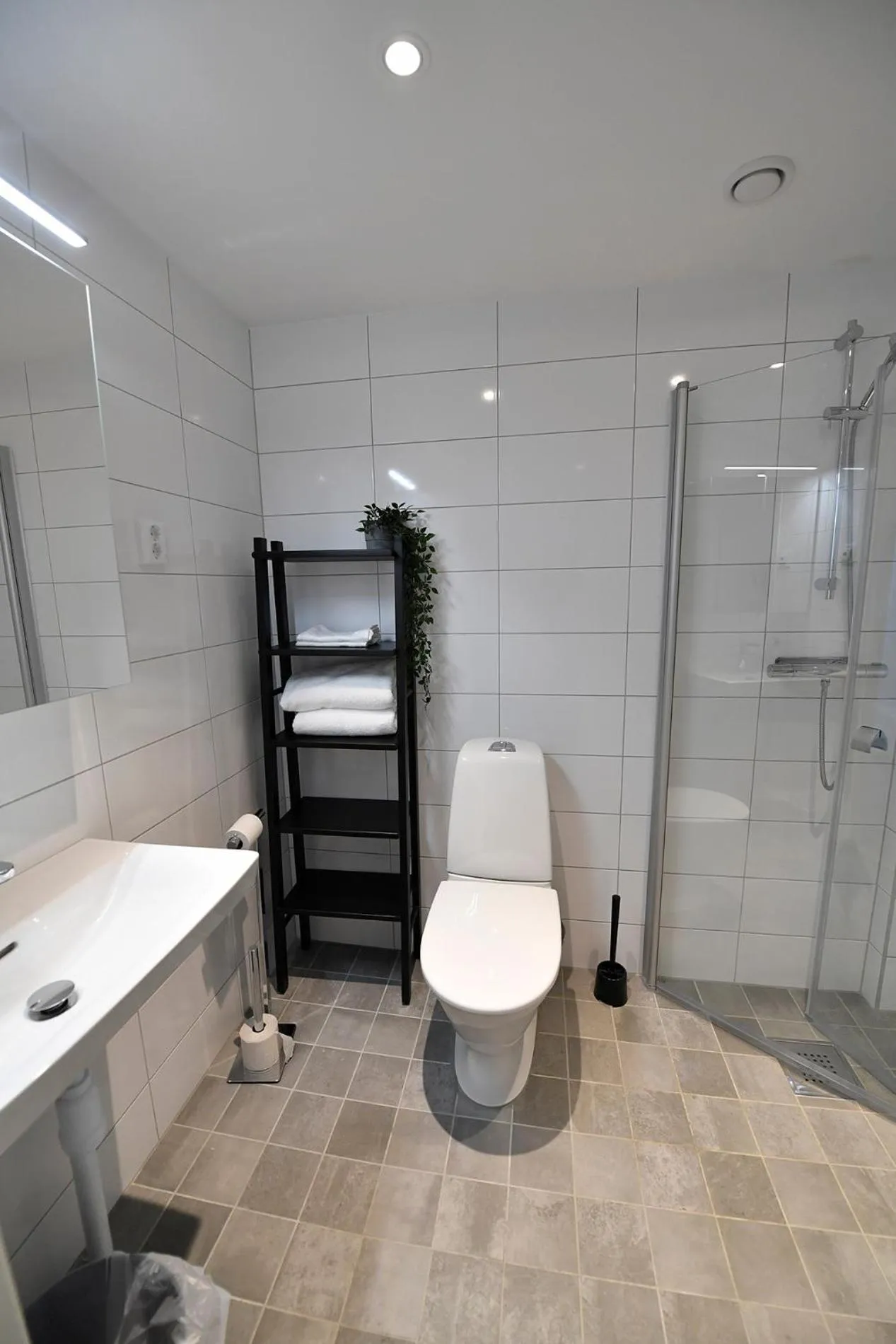 Shower in Lägenhetshotell Varvet