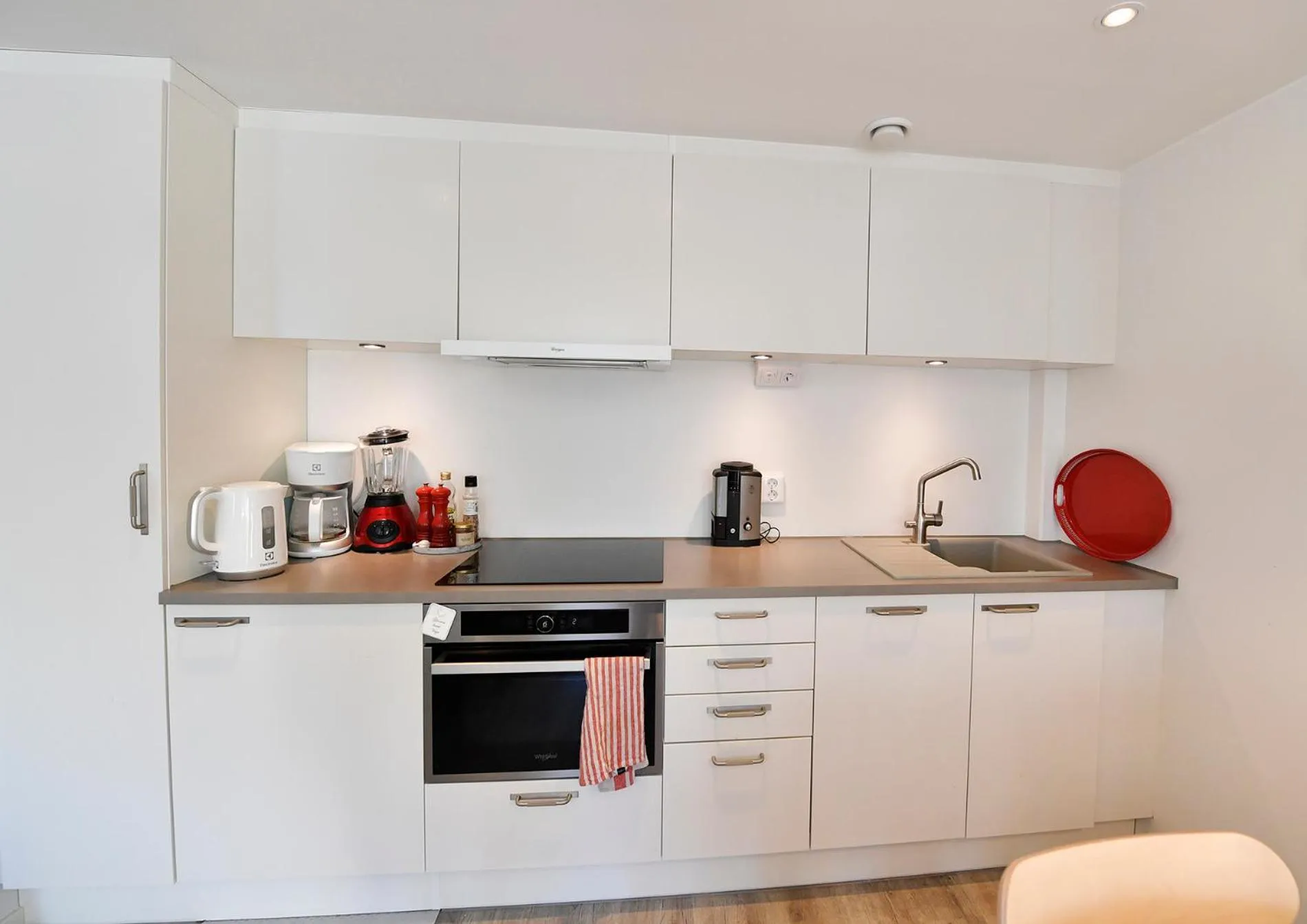 Kitchen or kitchenette in Lägenhetshotell Varvet