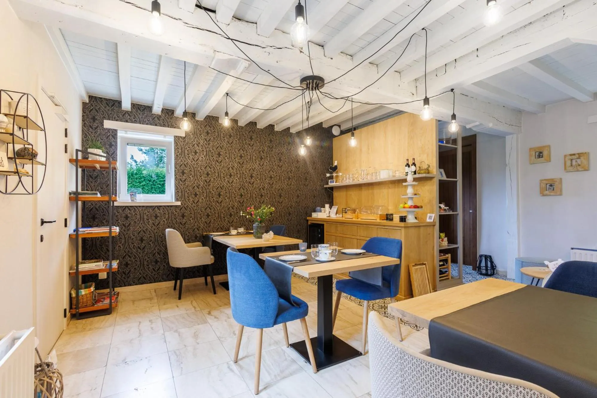 Dining area in B&B Hof Ter Koningen