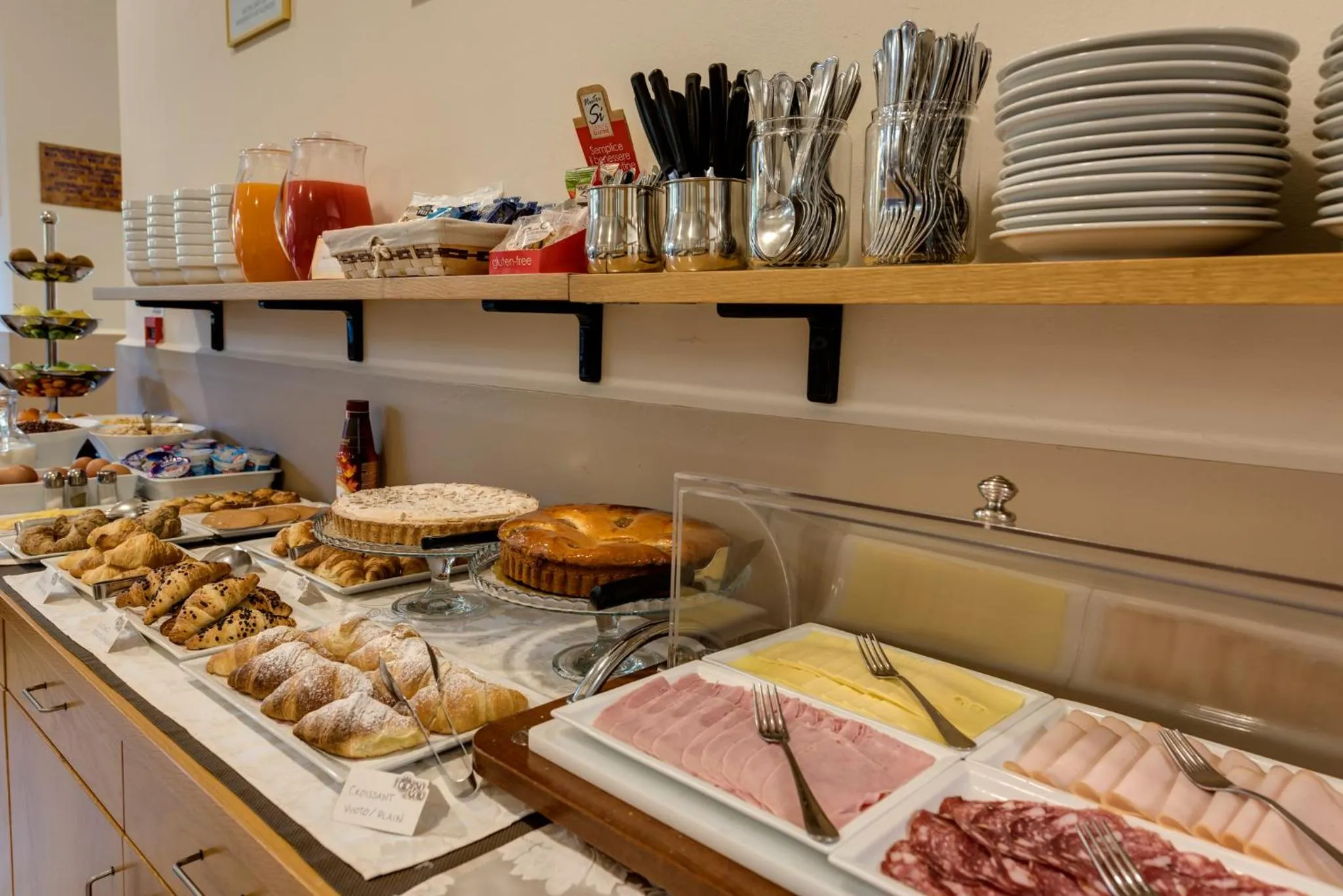 Food and drinks in Villa La Stella