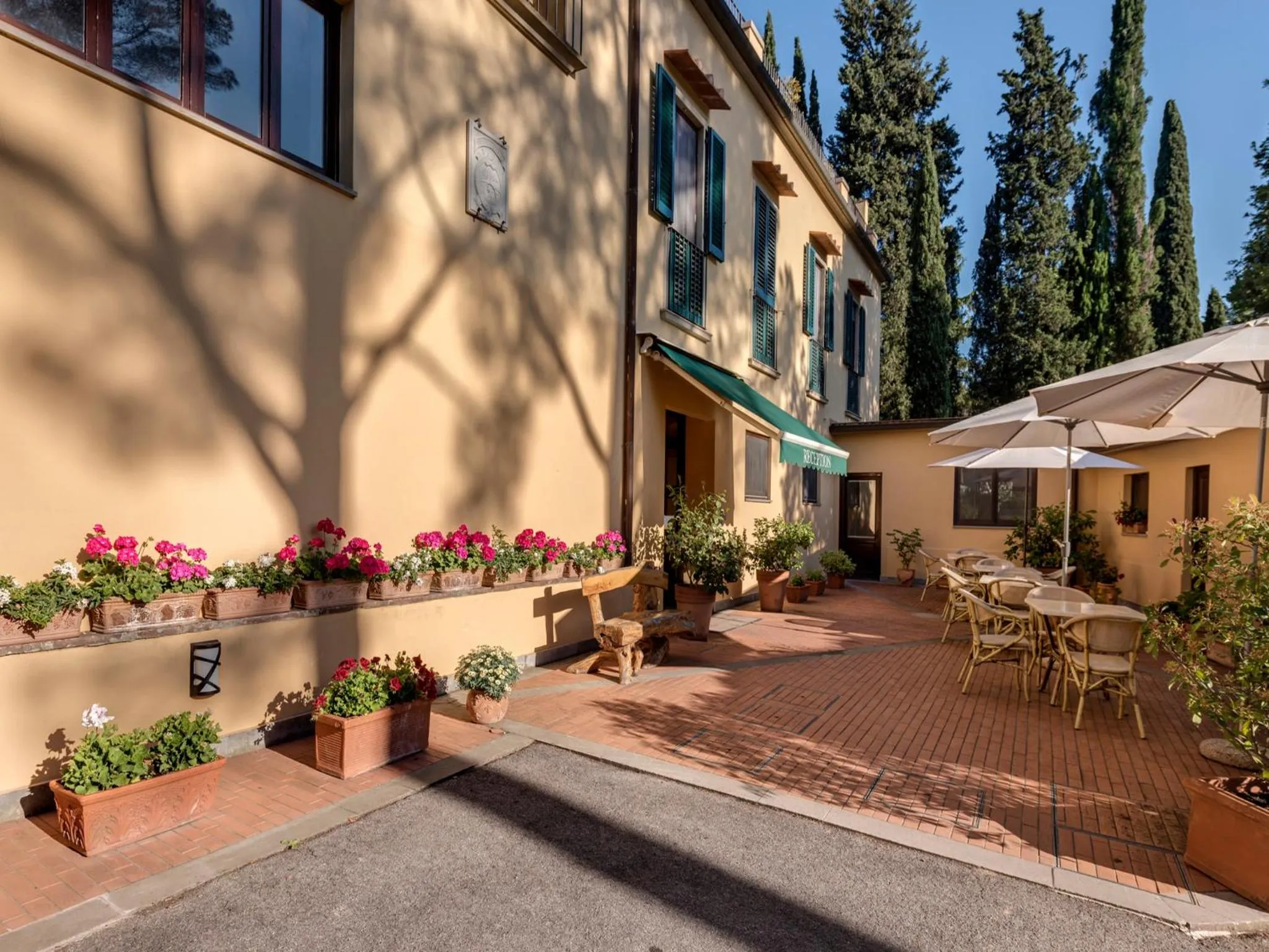 Facade/entrance in Villa La Stella