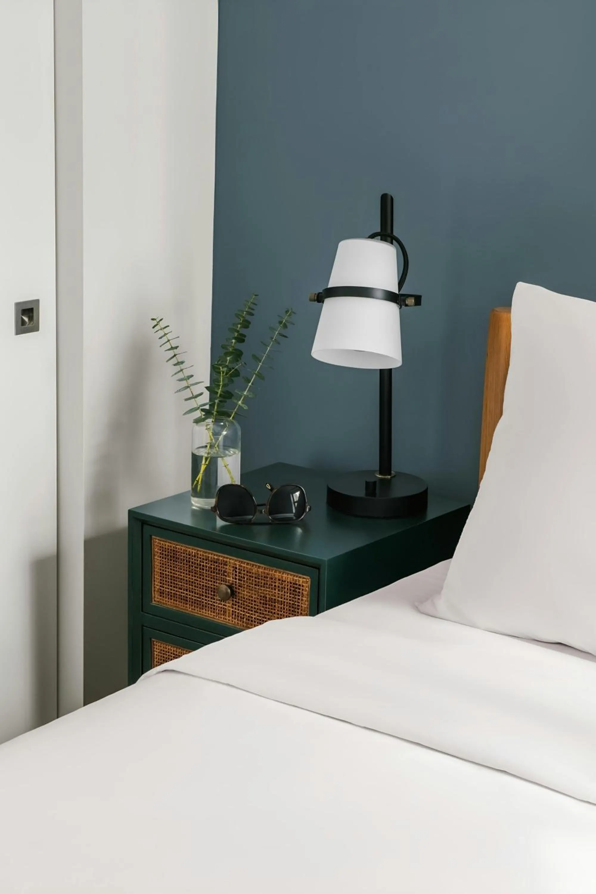 Bedroom, Bed in Sonder by Marriott Bonvoy Le Victoria Apartments Old Montreal