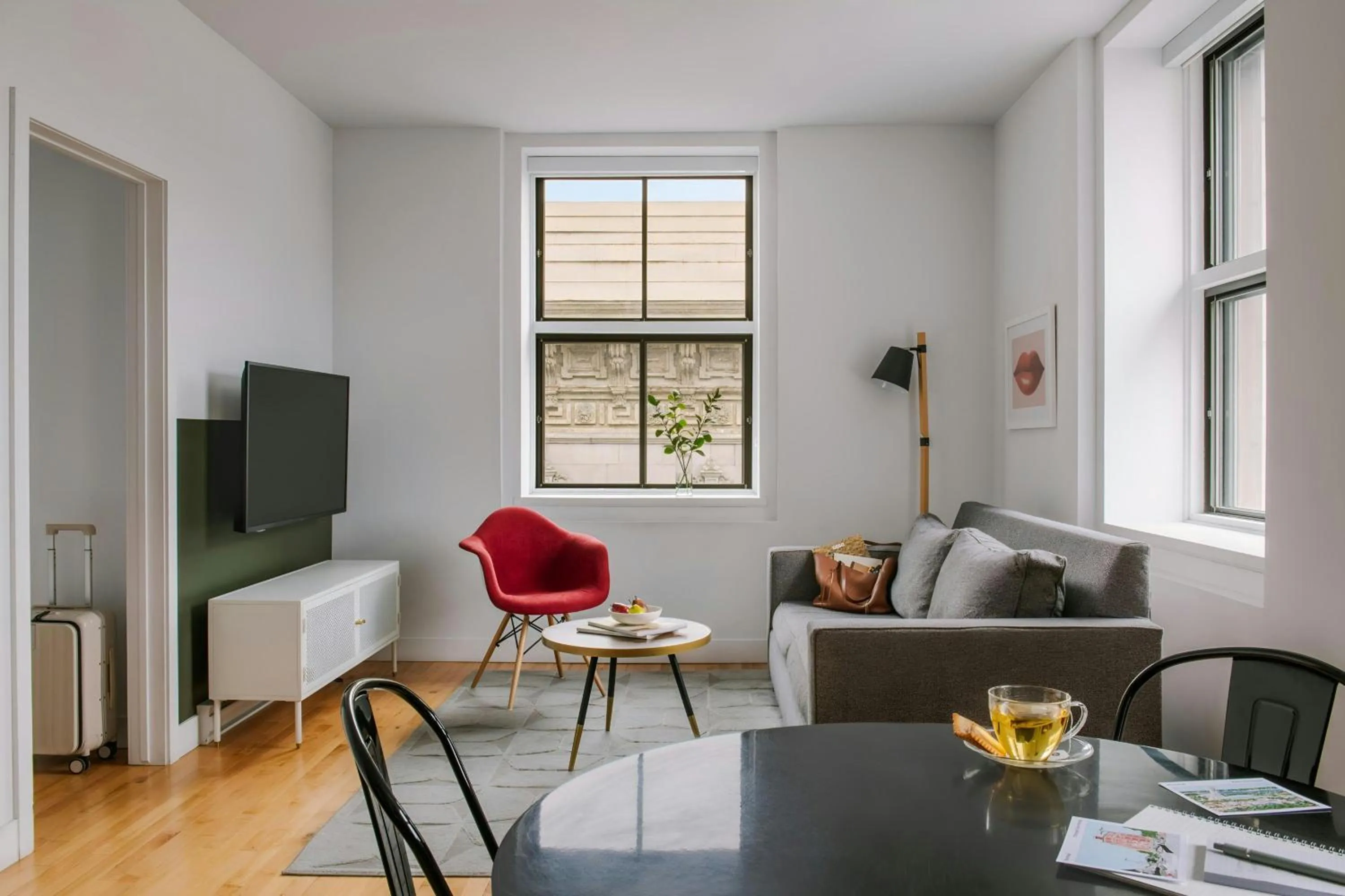Living room in Sonder by Marriott Bonvoy Le Victoria Apartments Old Montreal