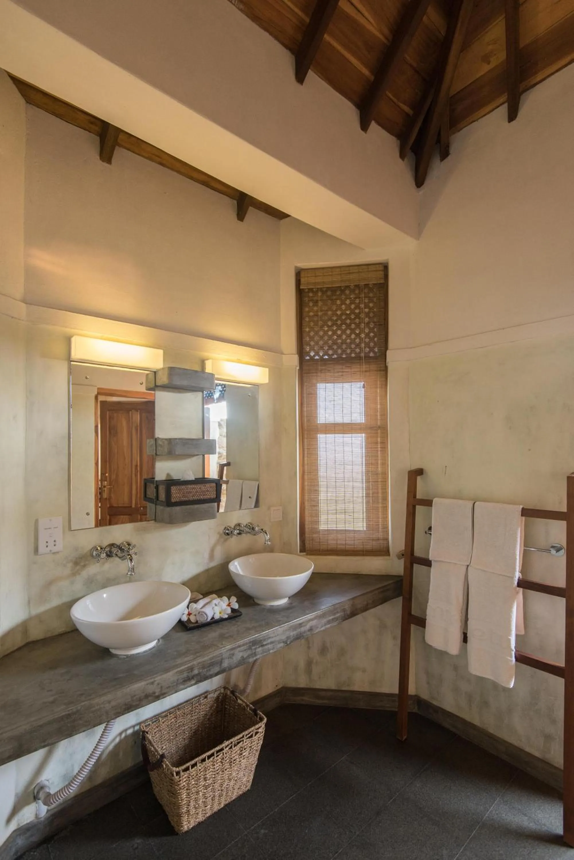 Bathroom in Jetwing Kottukal Beach House