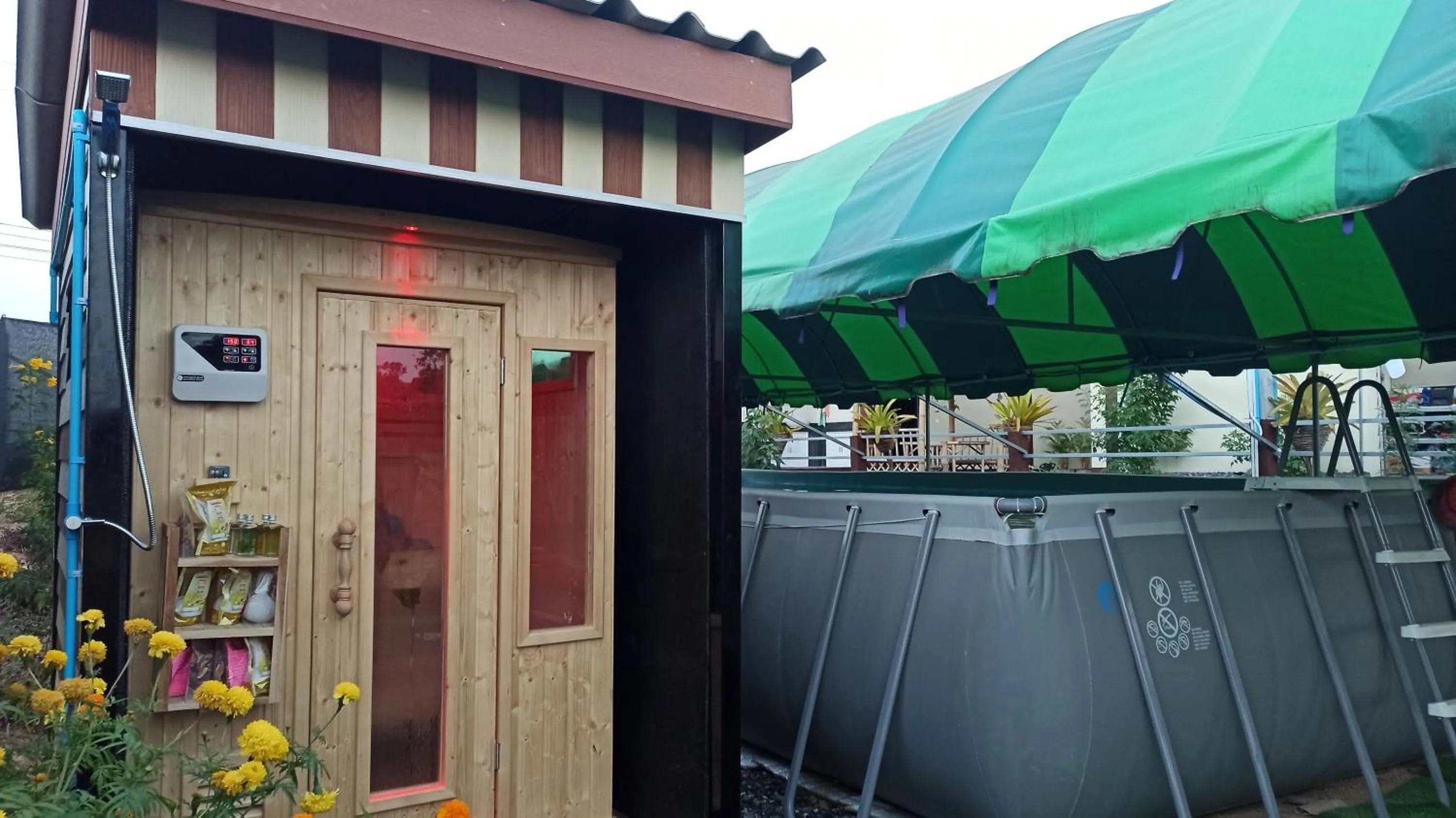 Sauna in Touch the Wind