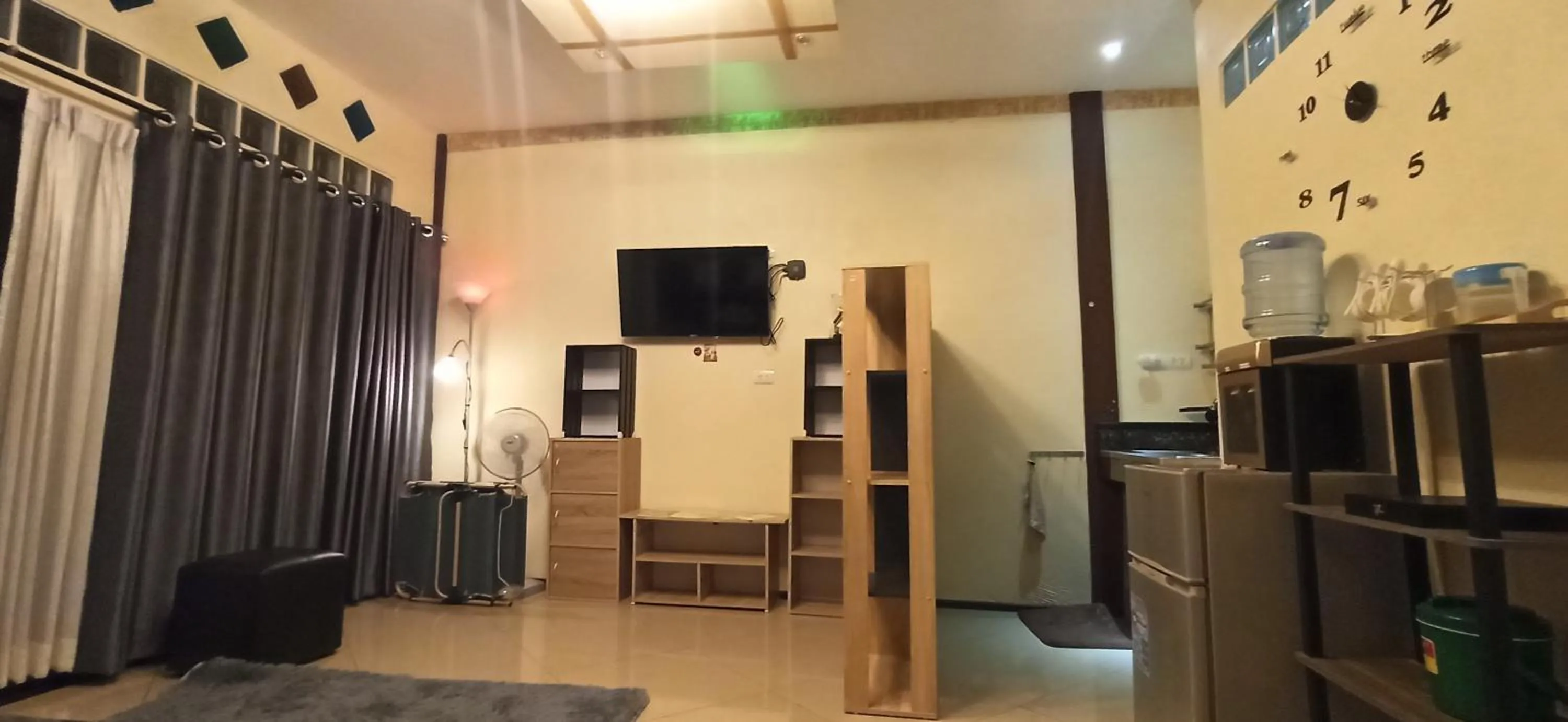 TV and multimedia in Touch the Wind