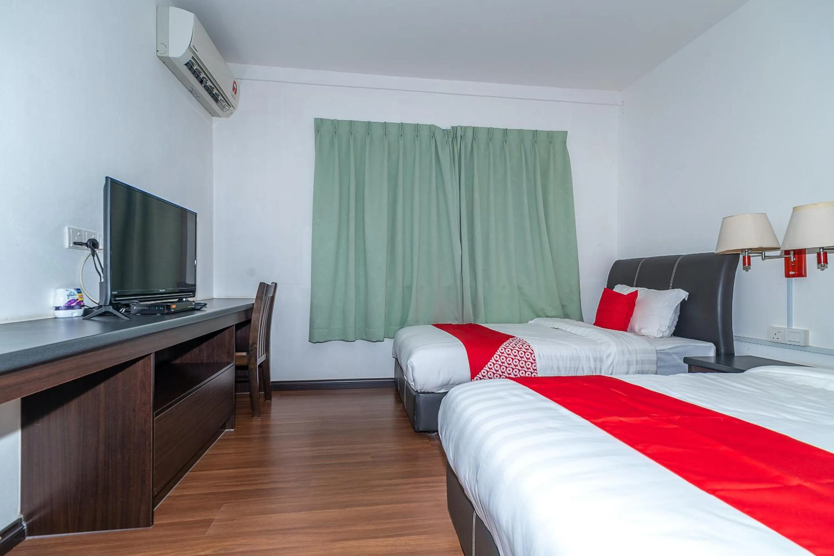 Bedroom, Bed in Hotel O Eagle Wood Garden