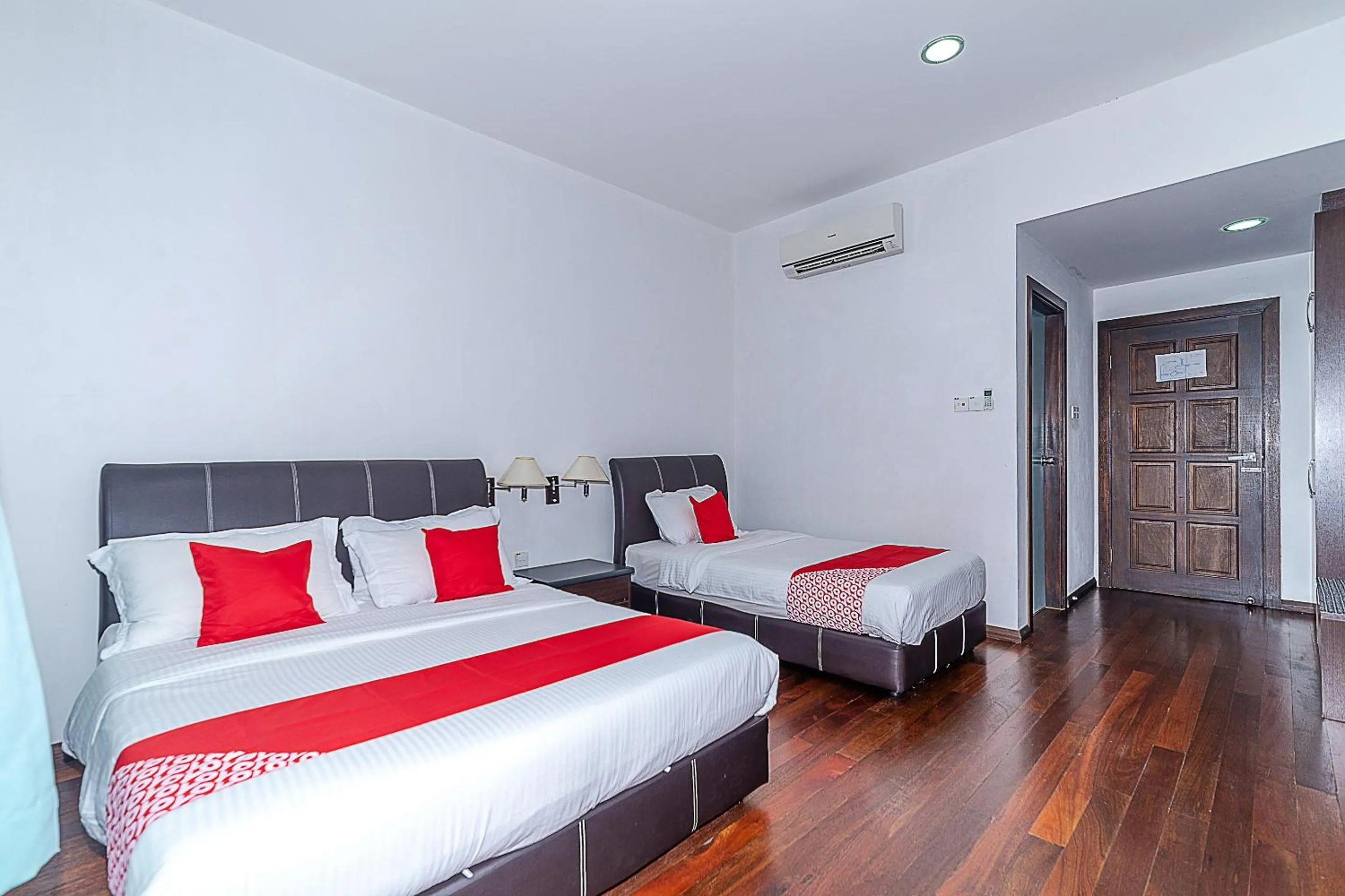 Bedroom, Bed in Hotel O Eagle Wood Garden