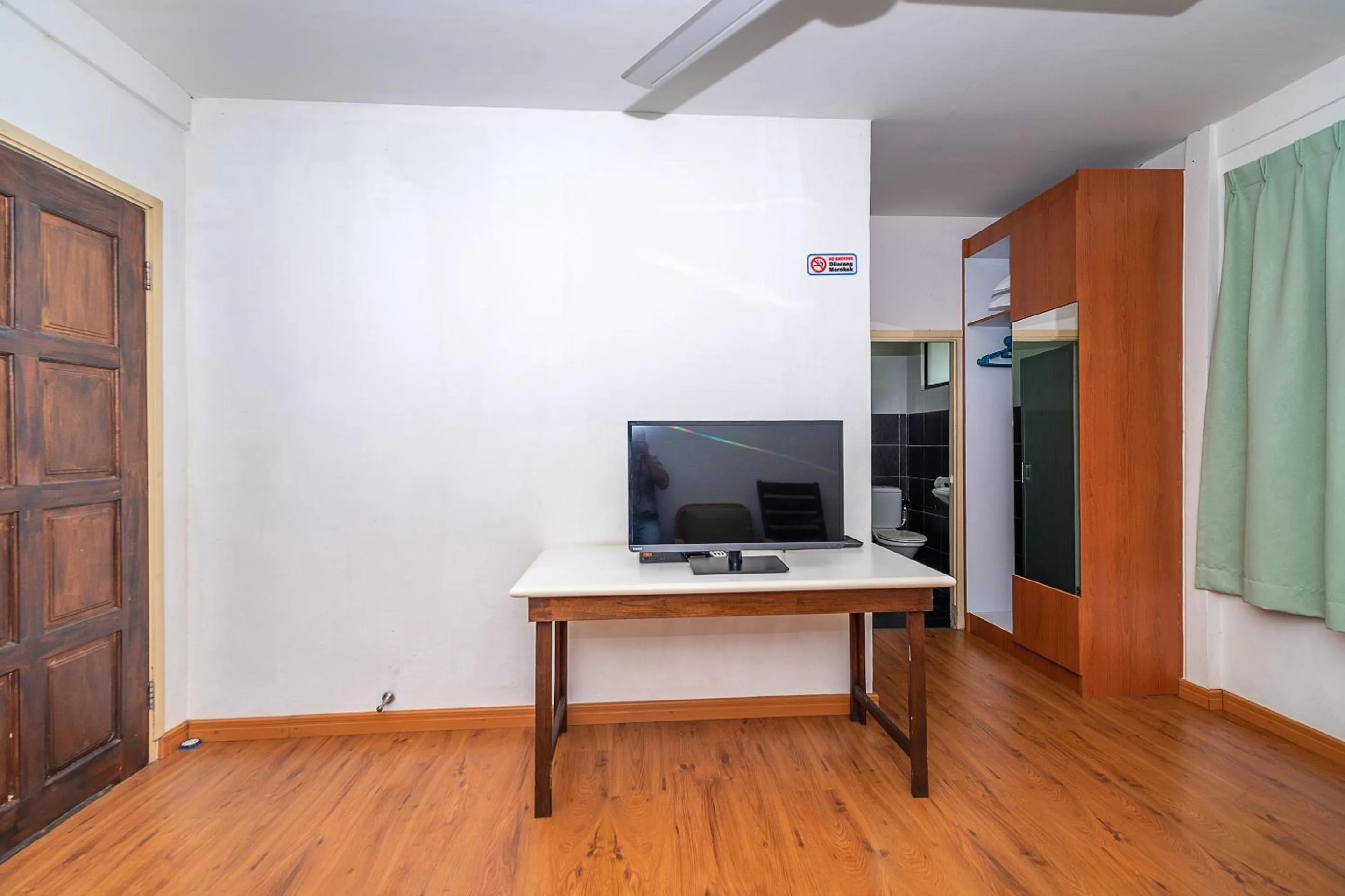 Bedroom in Hotel O Eagle Wood Garden