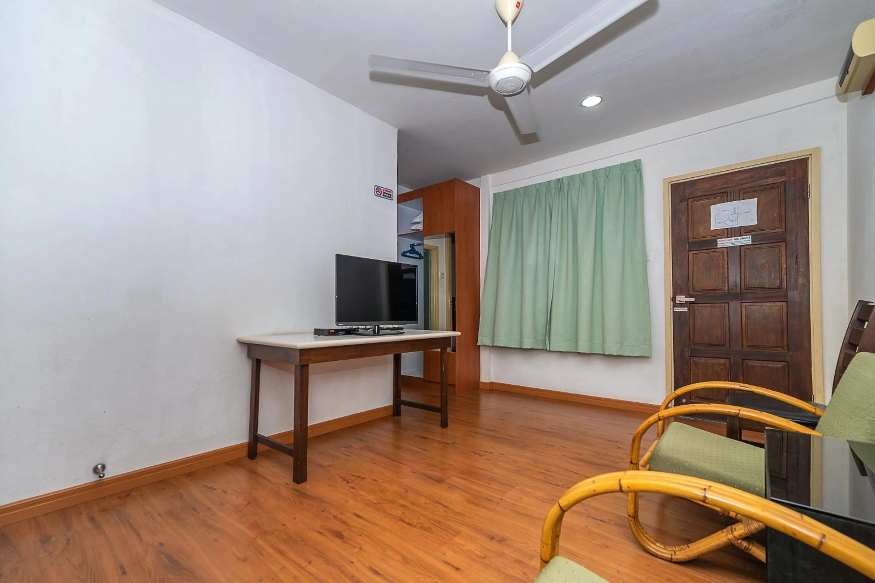 Bedroom in Hotel O Eagle Wood Garden
