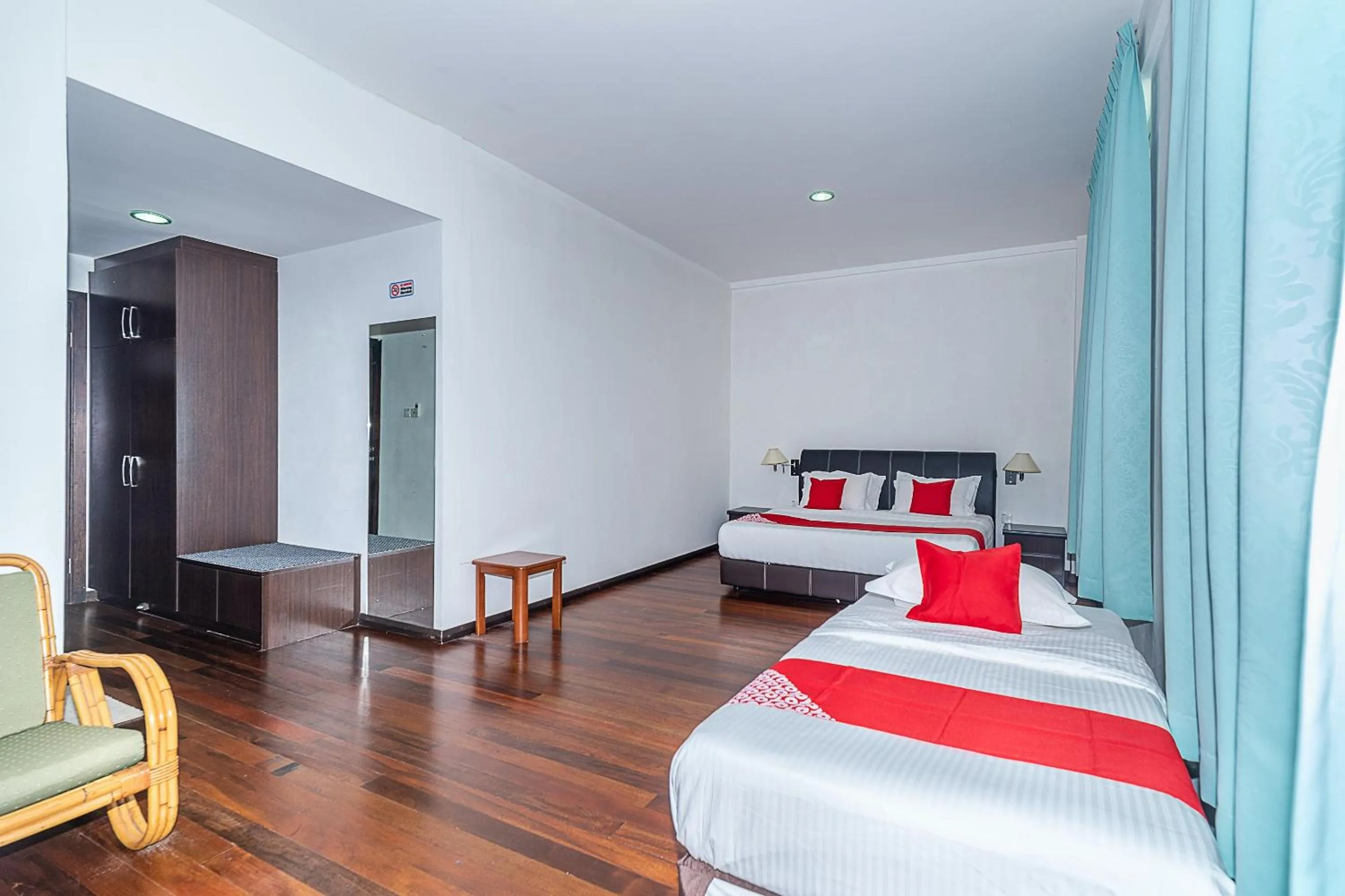 Bedroom, Bed in Hotel O Eagle Wood Garden