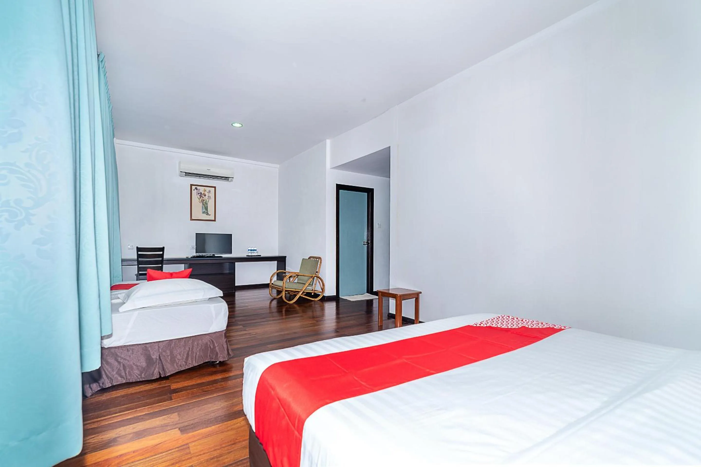 Bedroom, Bed in Hotel O Eagle Wood Garden