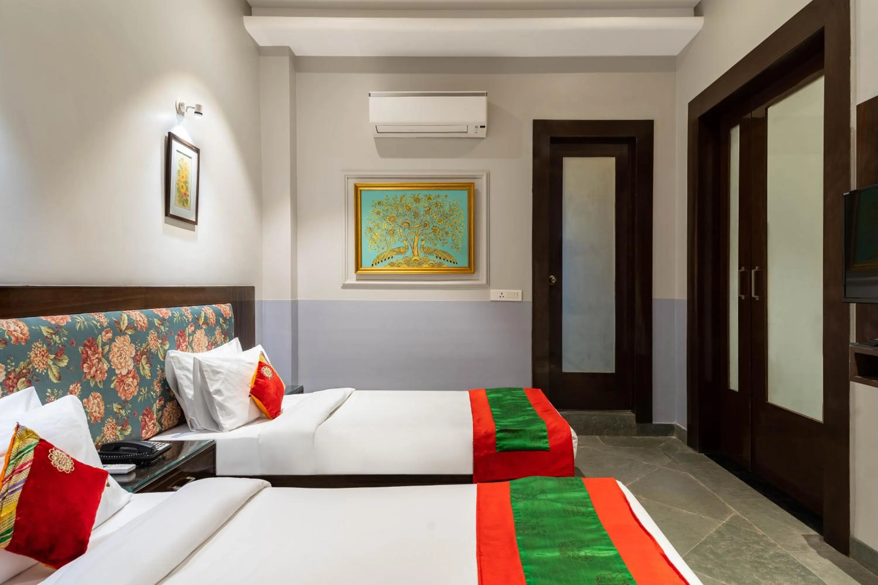 Bed in Brahma Niwas - Best Lake View Hotel in Udaipur