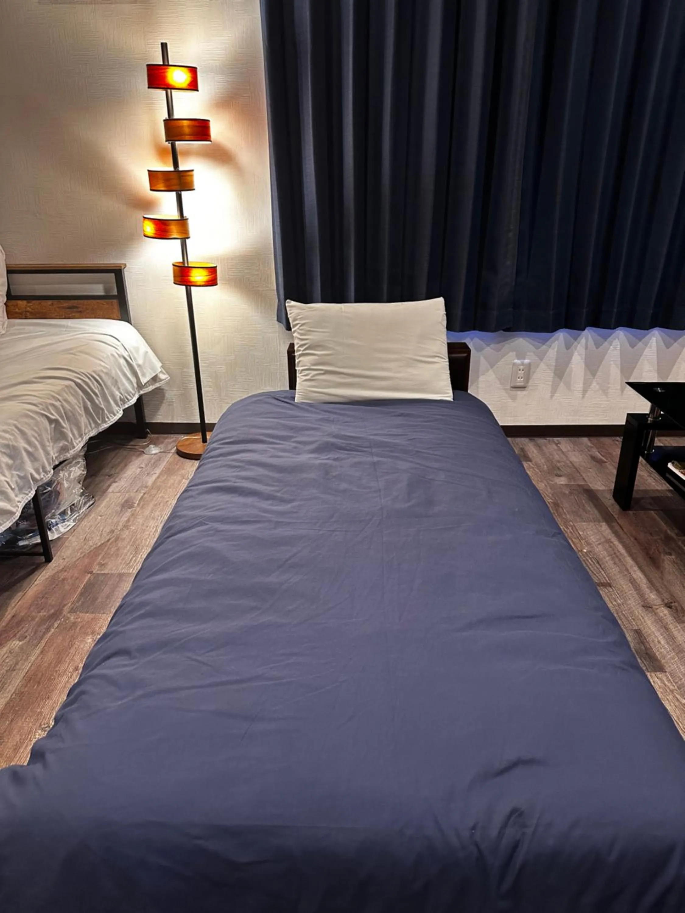 Bed in Economy Hotel Upashi