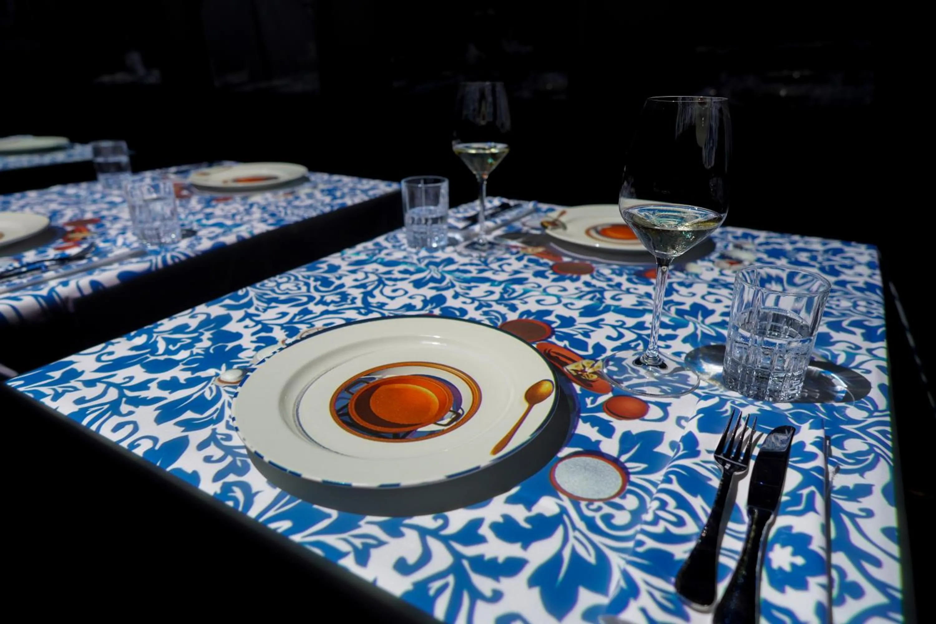 Restaurant/places to eat in Steigenberger Graf Zeppelin