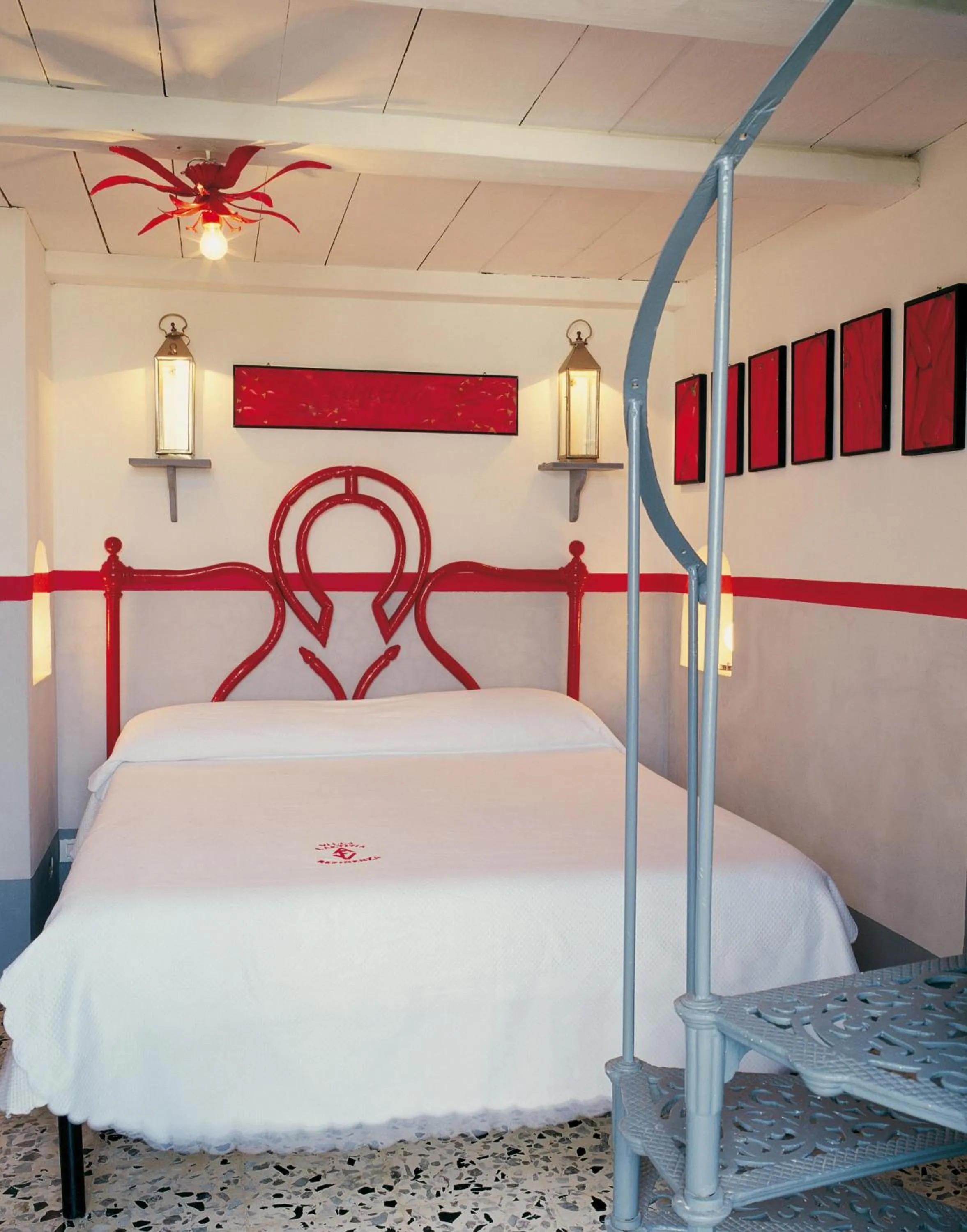 Bedroom, Bed in Villa Laetitia