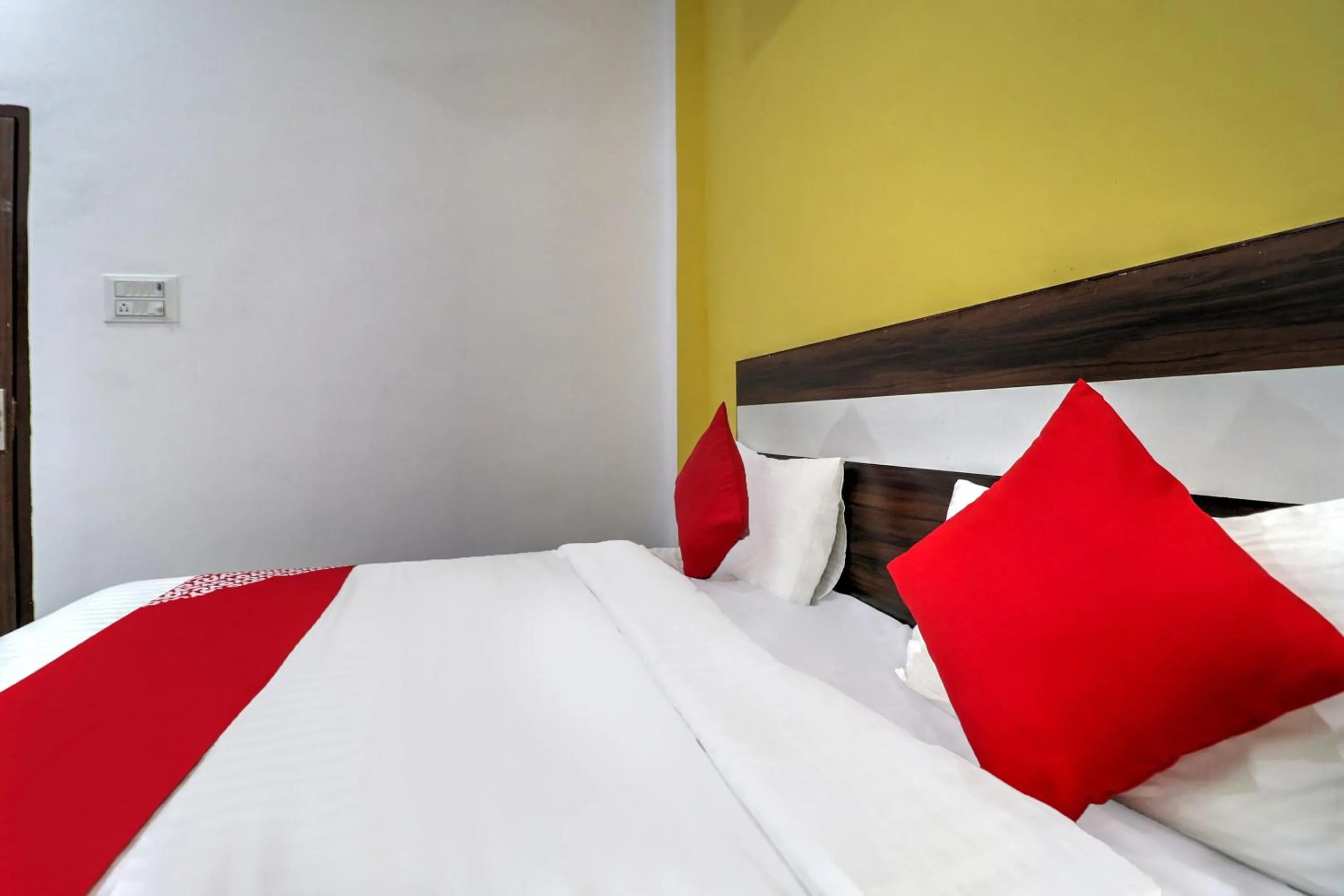 Bedroom, Bed in Hotel O White House