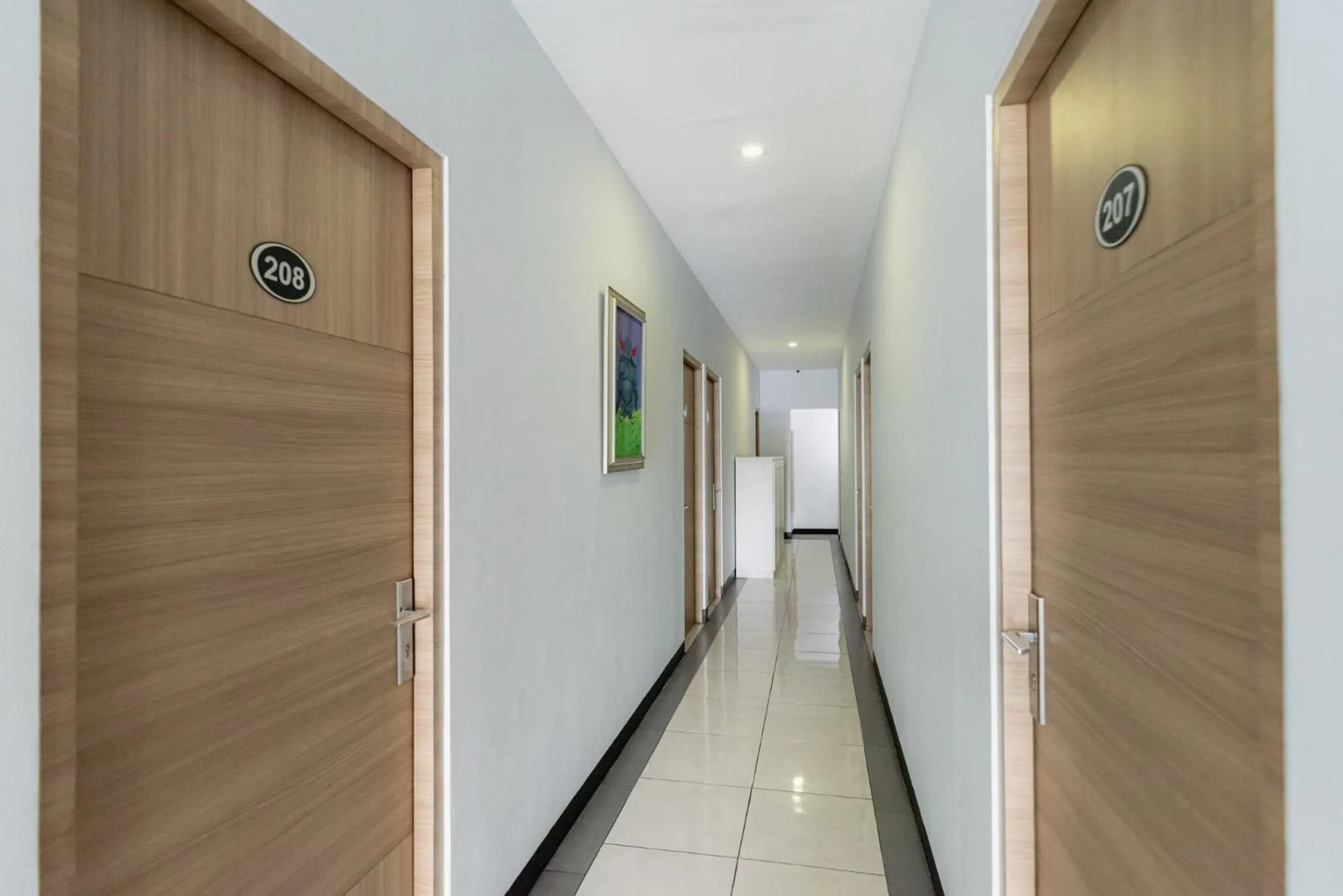 Property building in RedDoorz near Puri Indah Lippo Mall 2