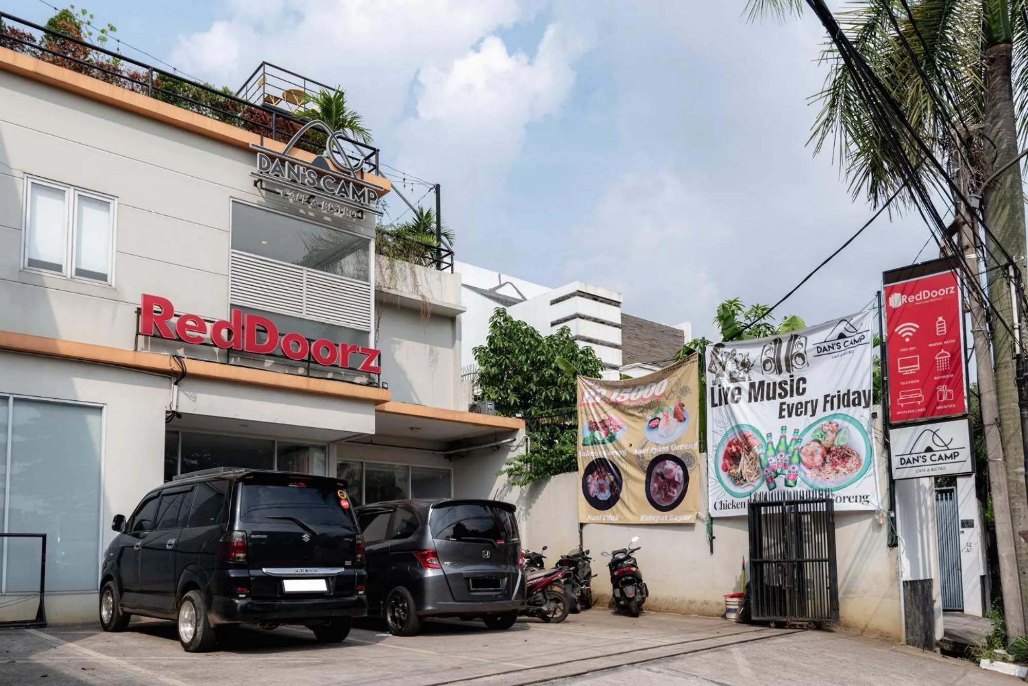 Property building in RedDoorz near Puri Indah Lippo Mall 2