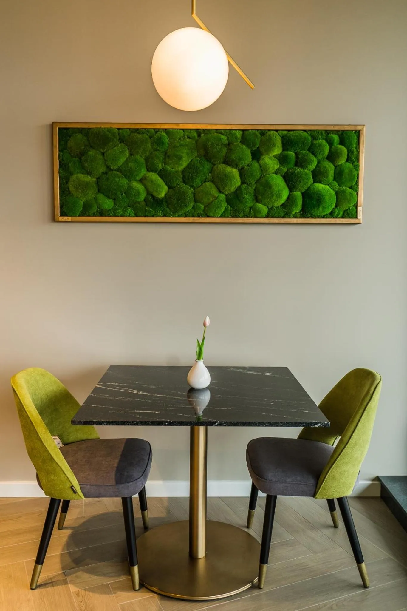 Dining area in Hotel Aventus