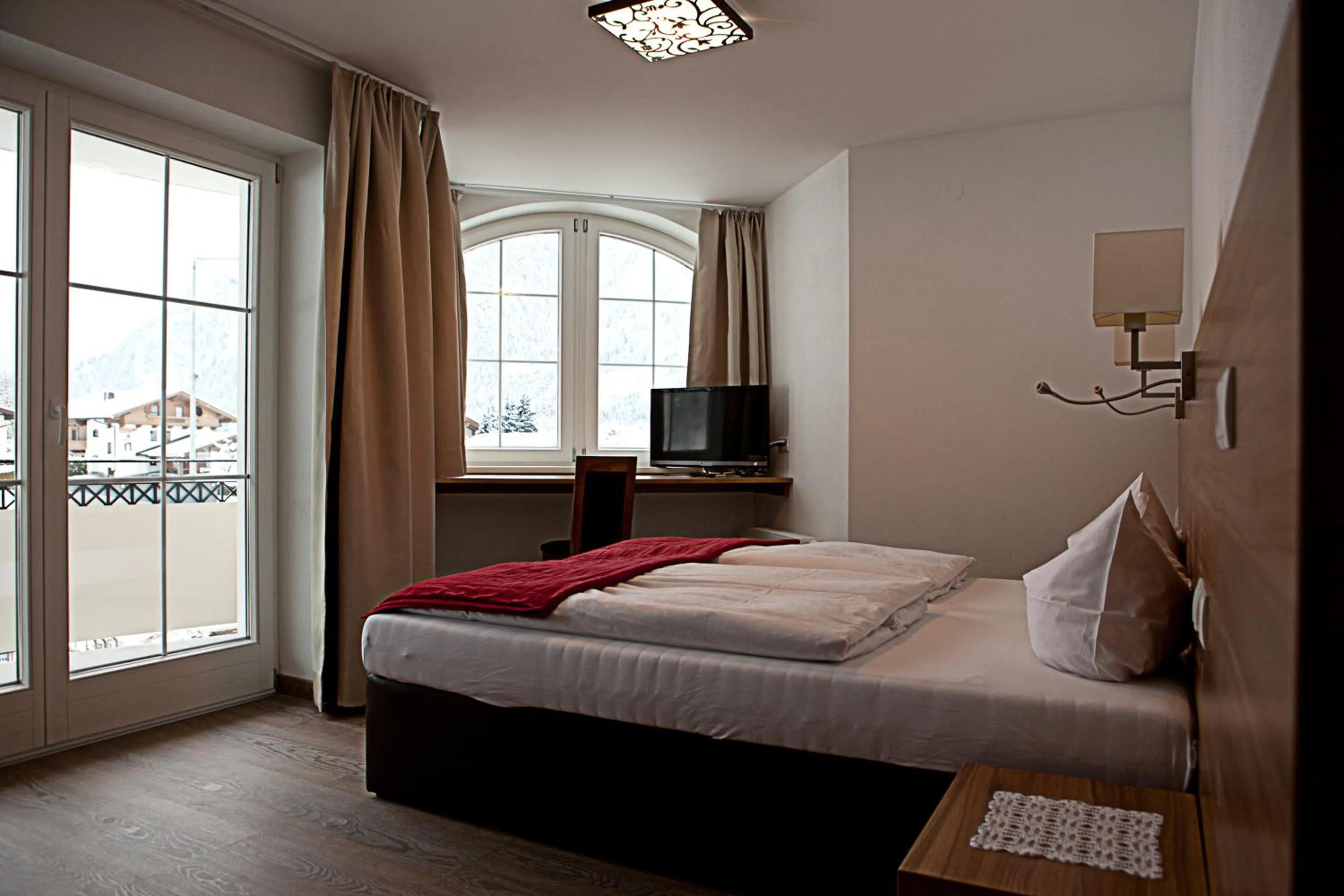 TV and multimedia, Bed in Villa Sepp