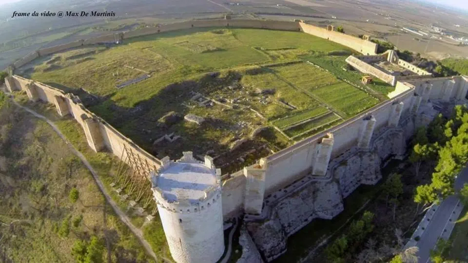 Anna e Augusto B&B --Embrace the world--4-minute walk from the Old Town丨Authentic local experience丨English-speaking staff and Wi-Fi - free shuttle to the station