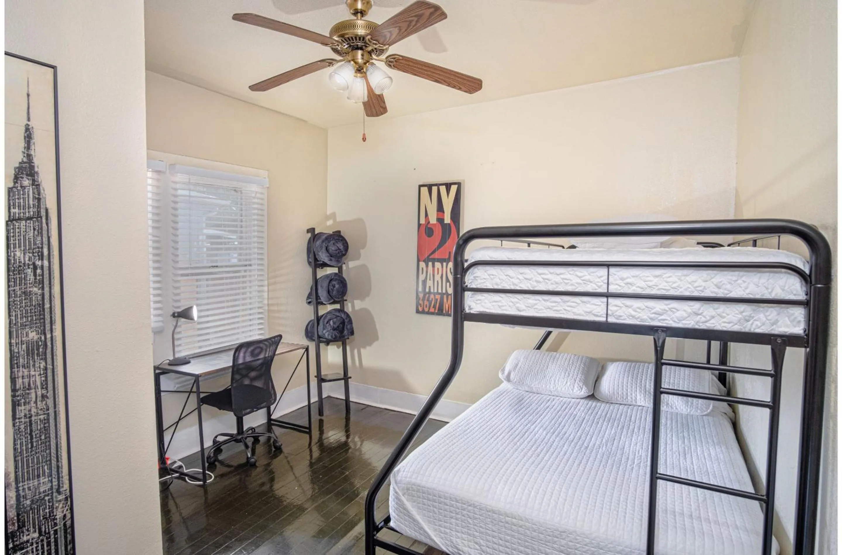bunk bed, Bed in Brand New Listing! Cozy Historic House 5min*DT