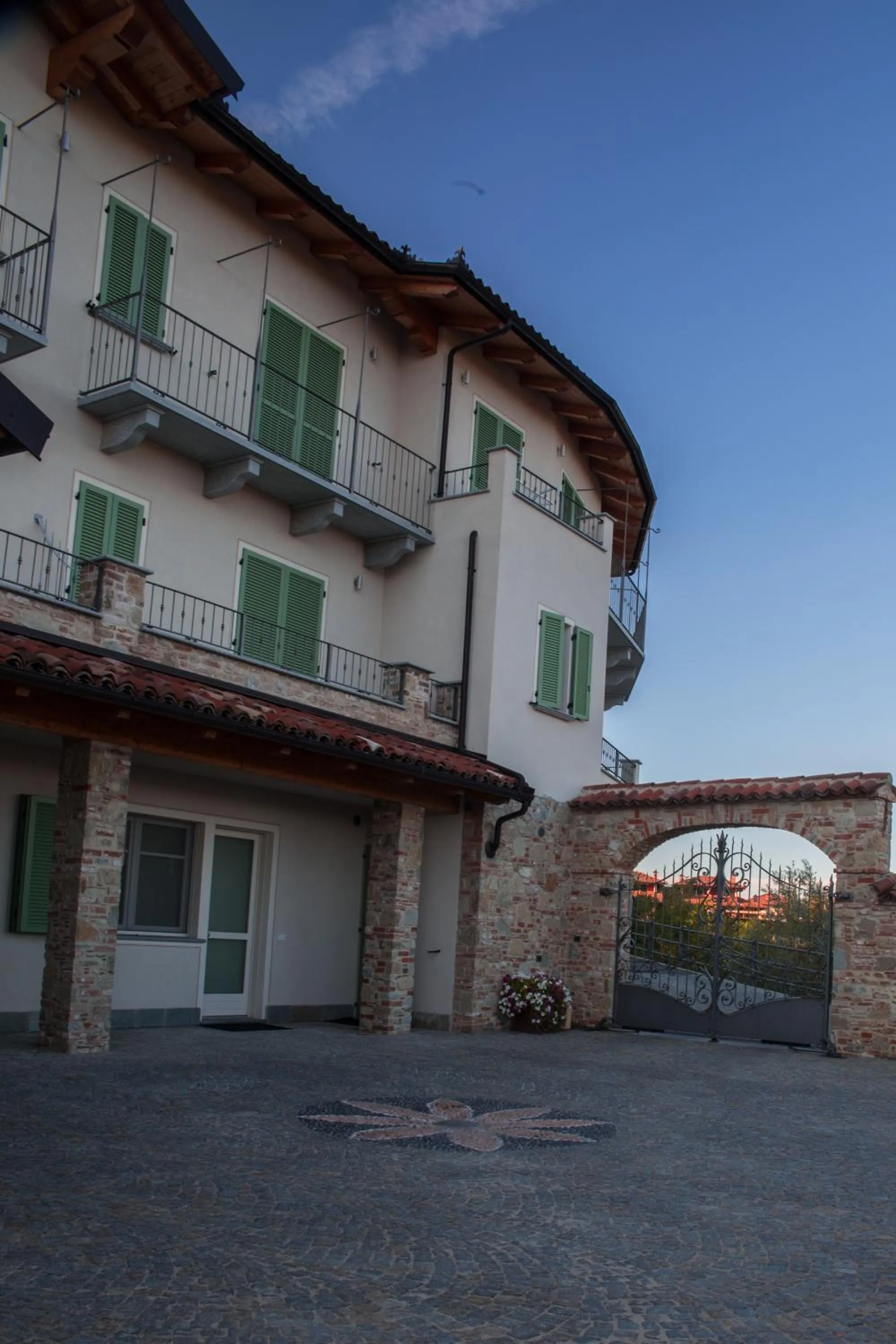 Property building in La Rocca