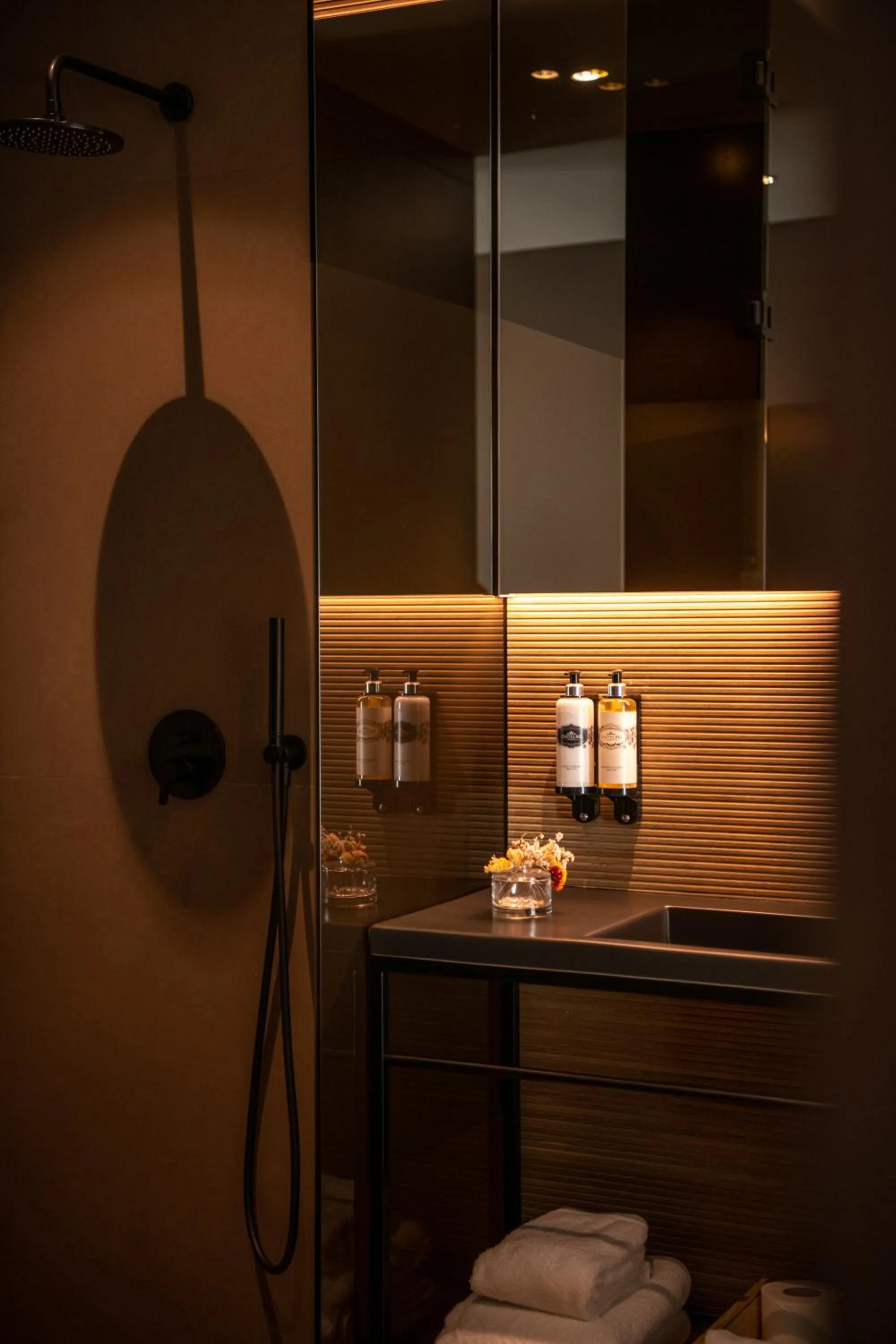 Bathroom in MW Douro Wine & Spa
