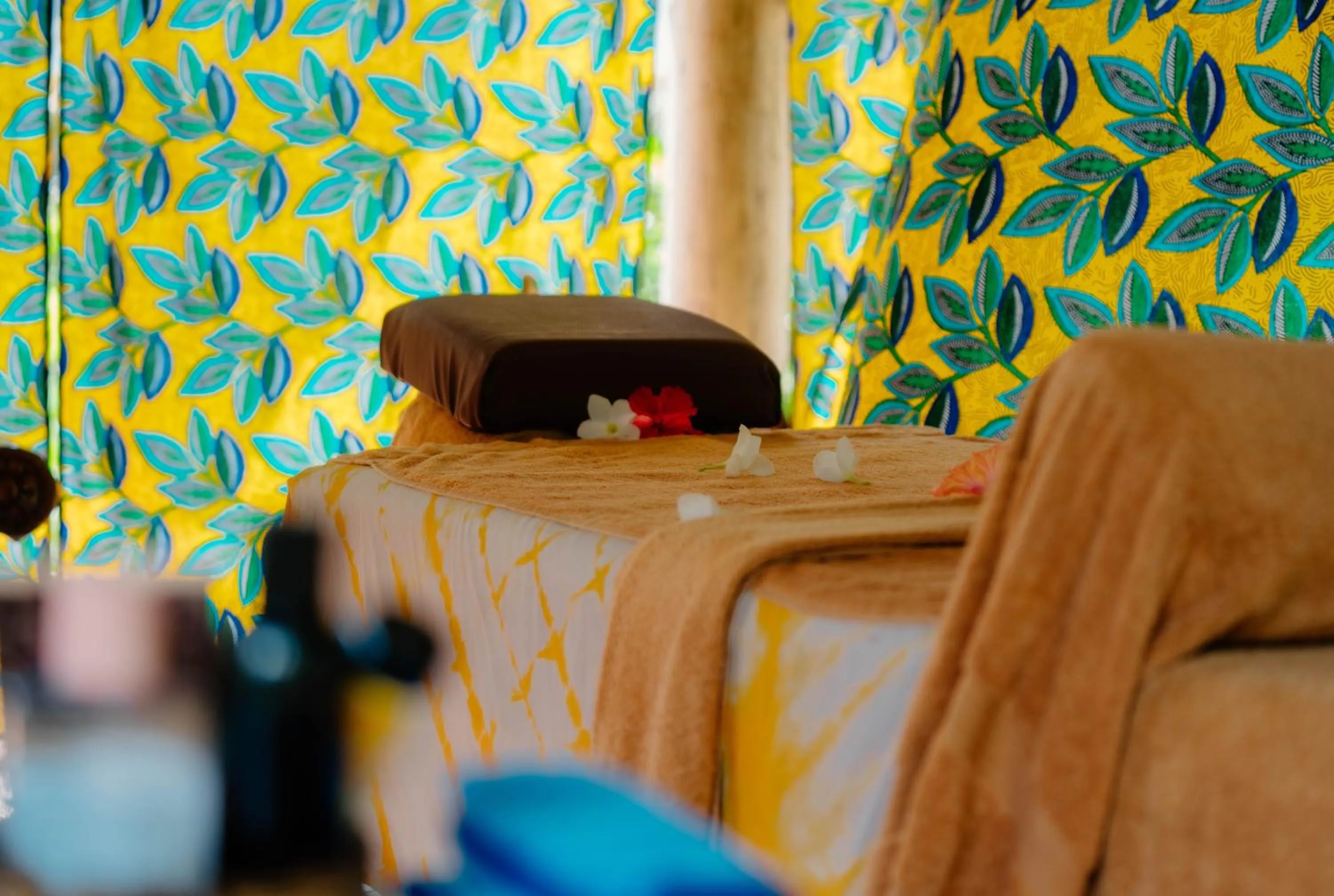 Pearl Beach by Sansi