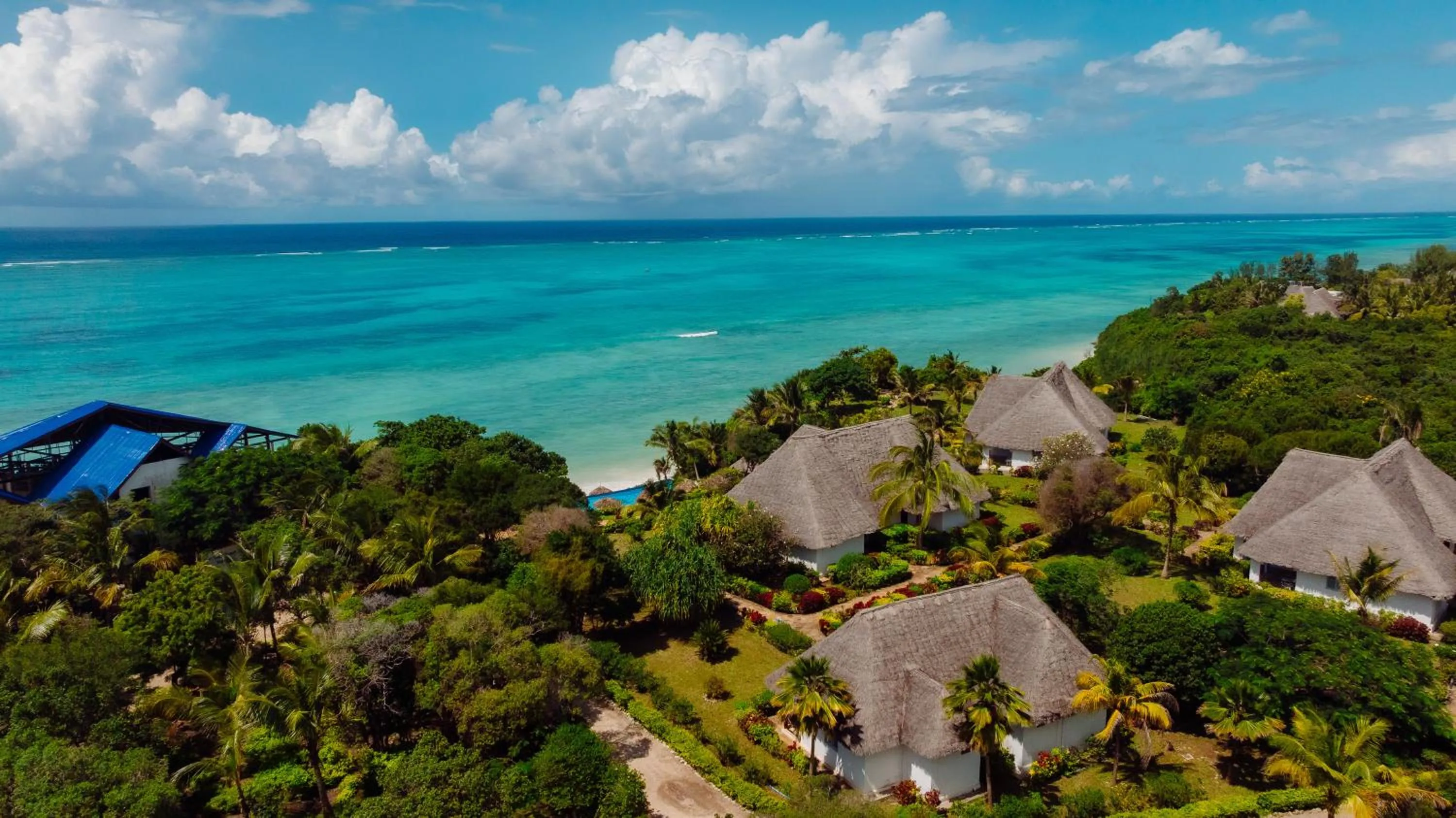 Pearl Beach by Sansi