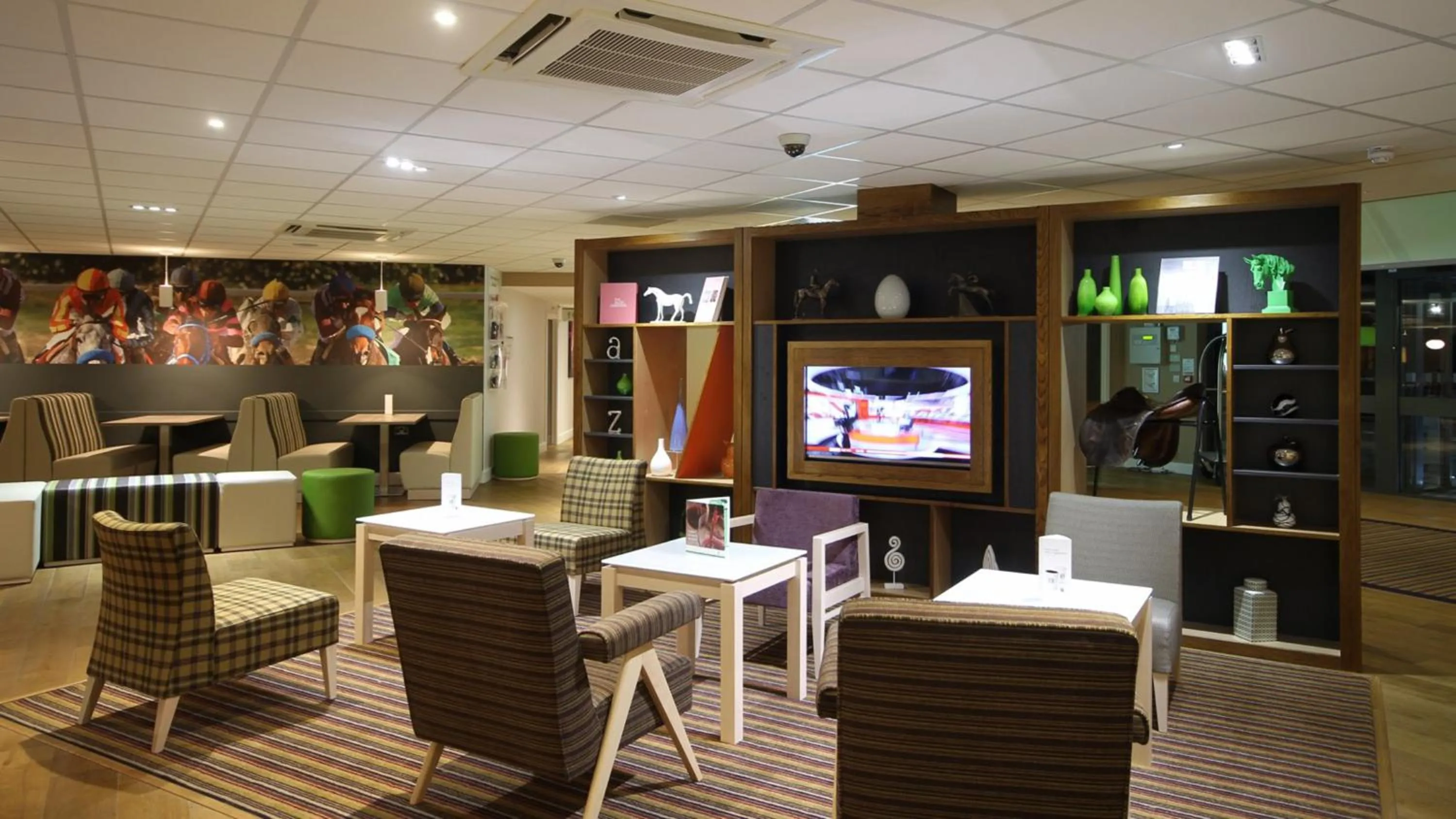 Restaurant/places to eat in Holiday Inn Huntingdon Racecourse by IHG