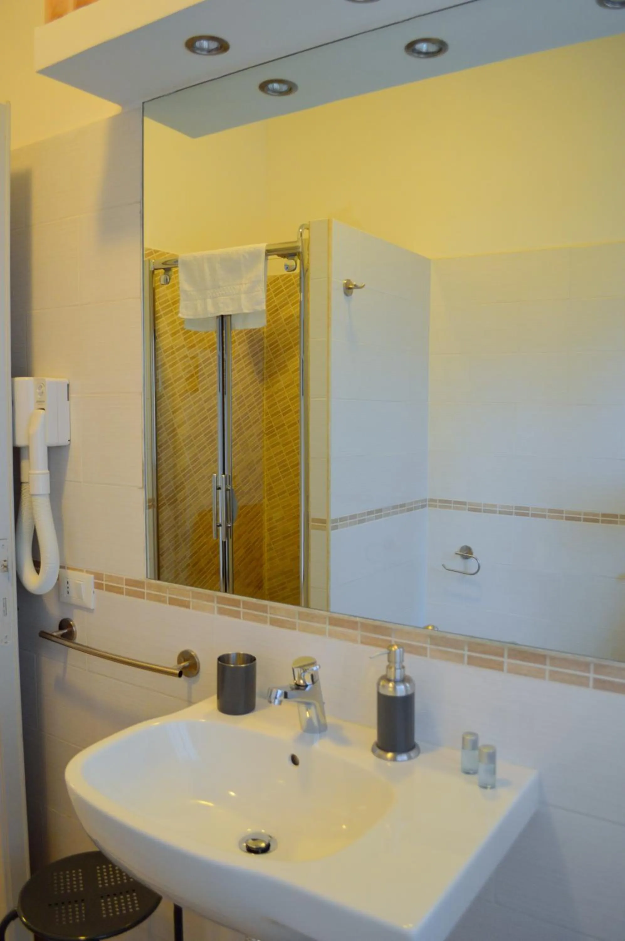 Bathroom in Check-Inn Rooms