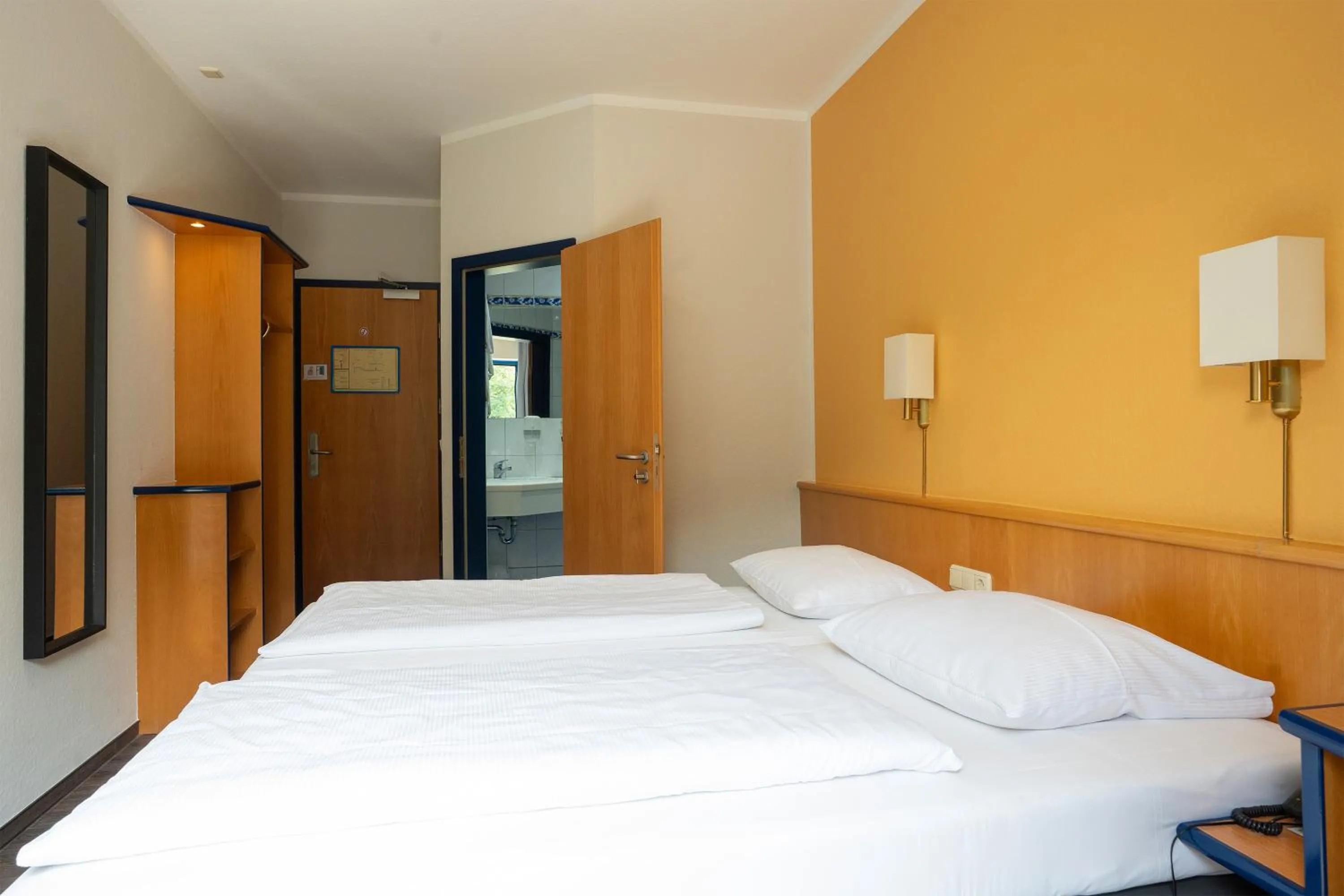 Photo of the whole room, Bed in Hotel Strohofer