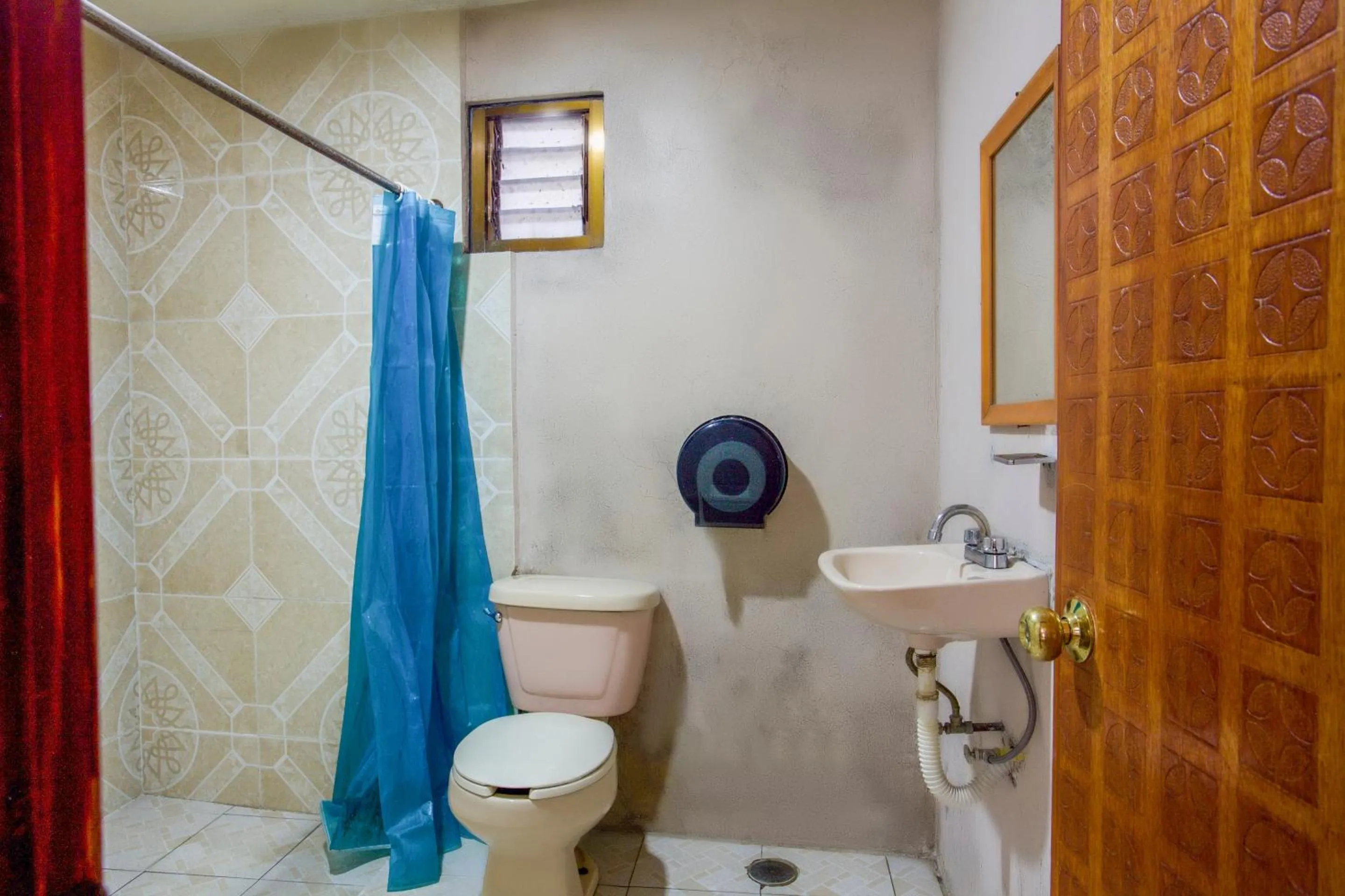 Bathroom in OYO Hotel San Agustin