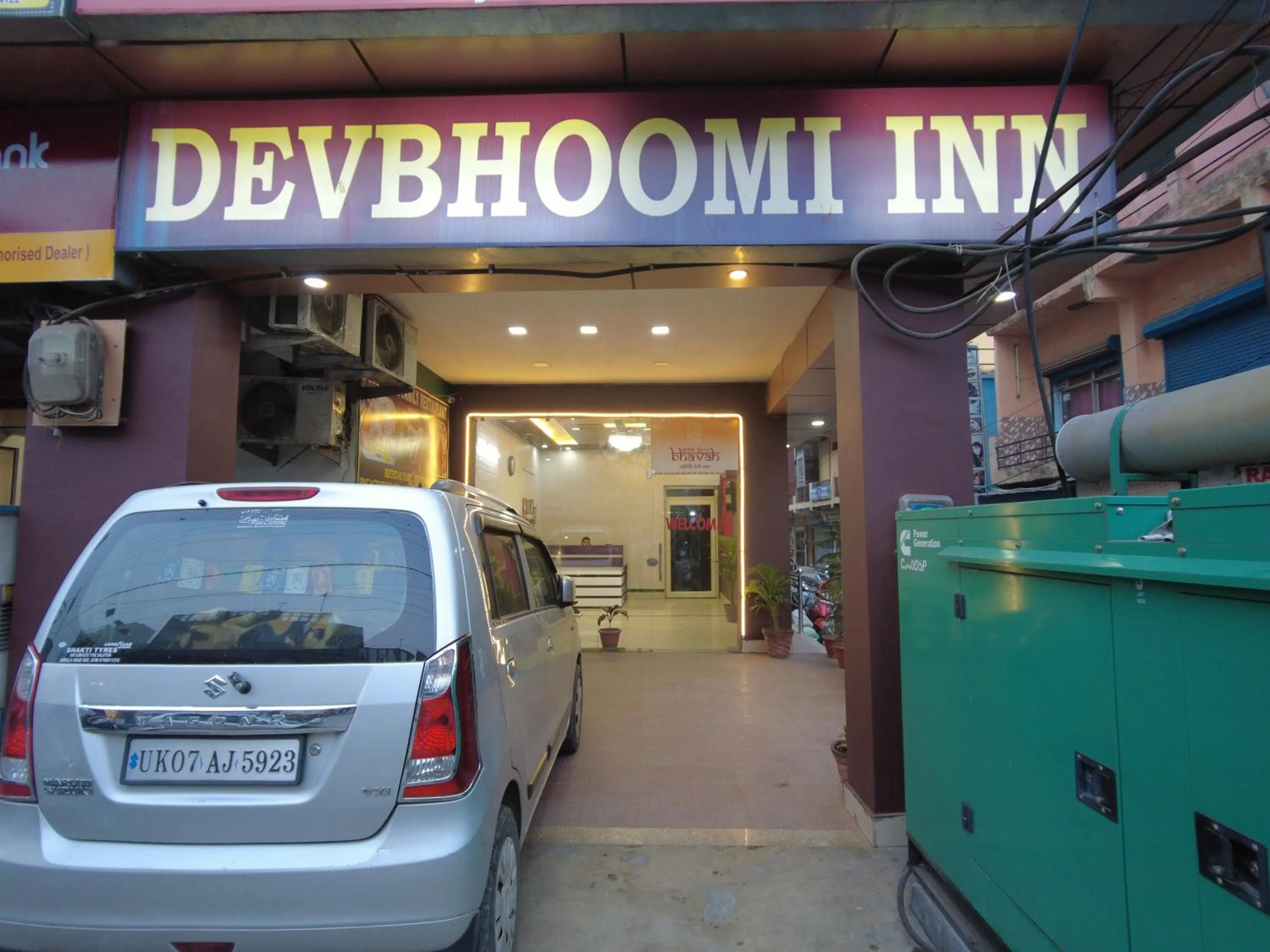 Facade/entrance in Hotel Dev Bhoomi Inn