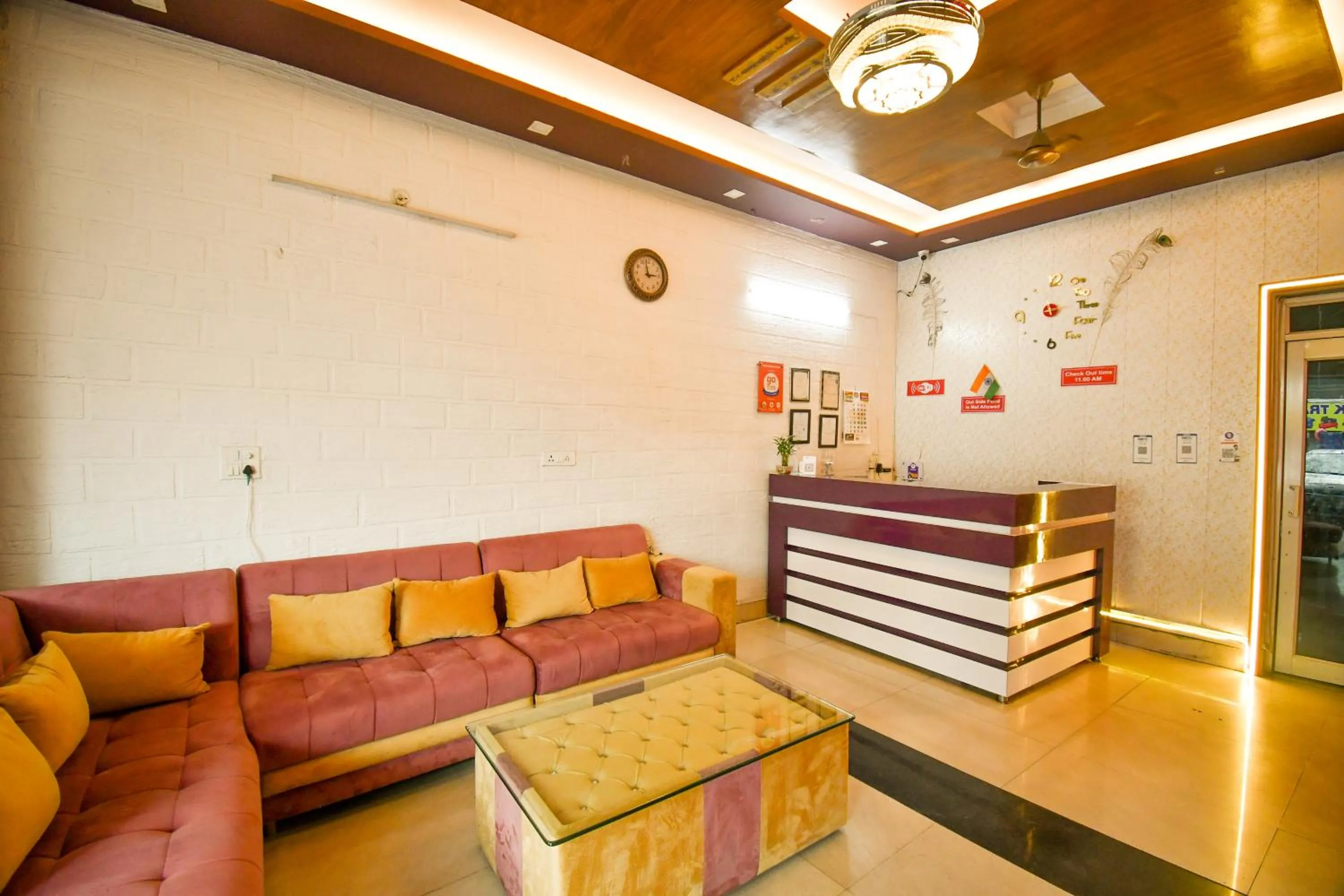 Hotel Dev Bhoomi Inn