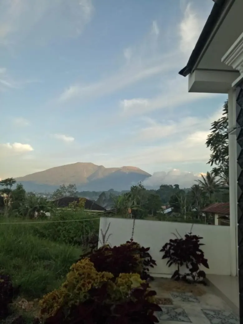 Villa SINGGALANG Syariah