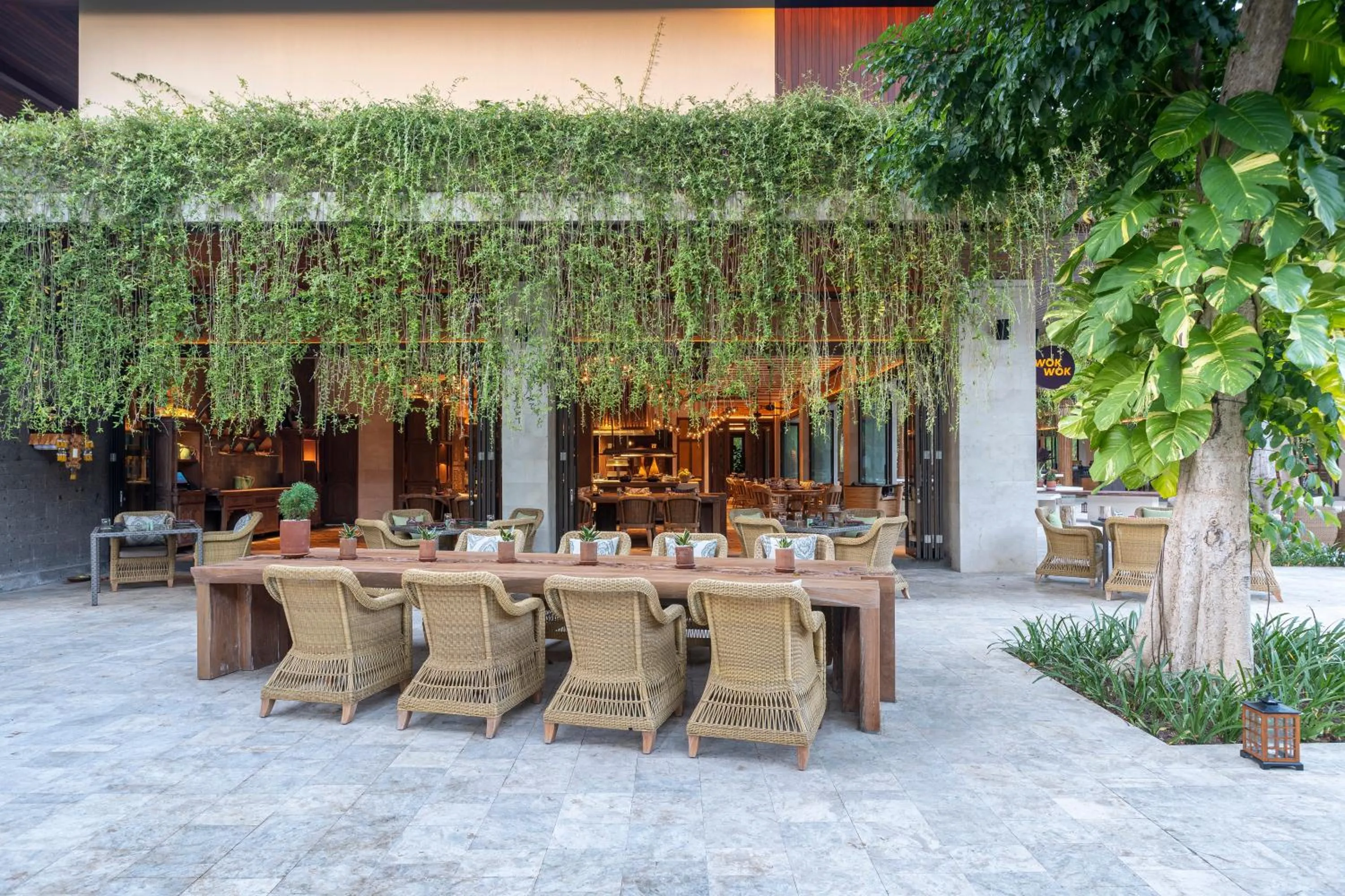 Restaurant/places to eat in Andaz Bali, By Hyatt