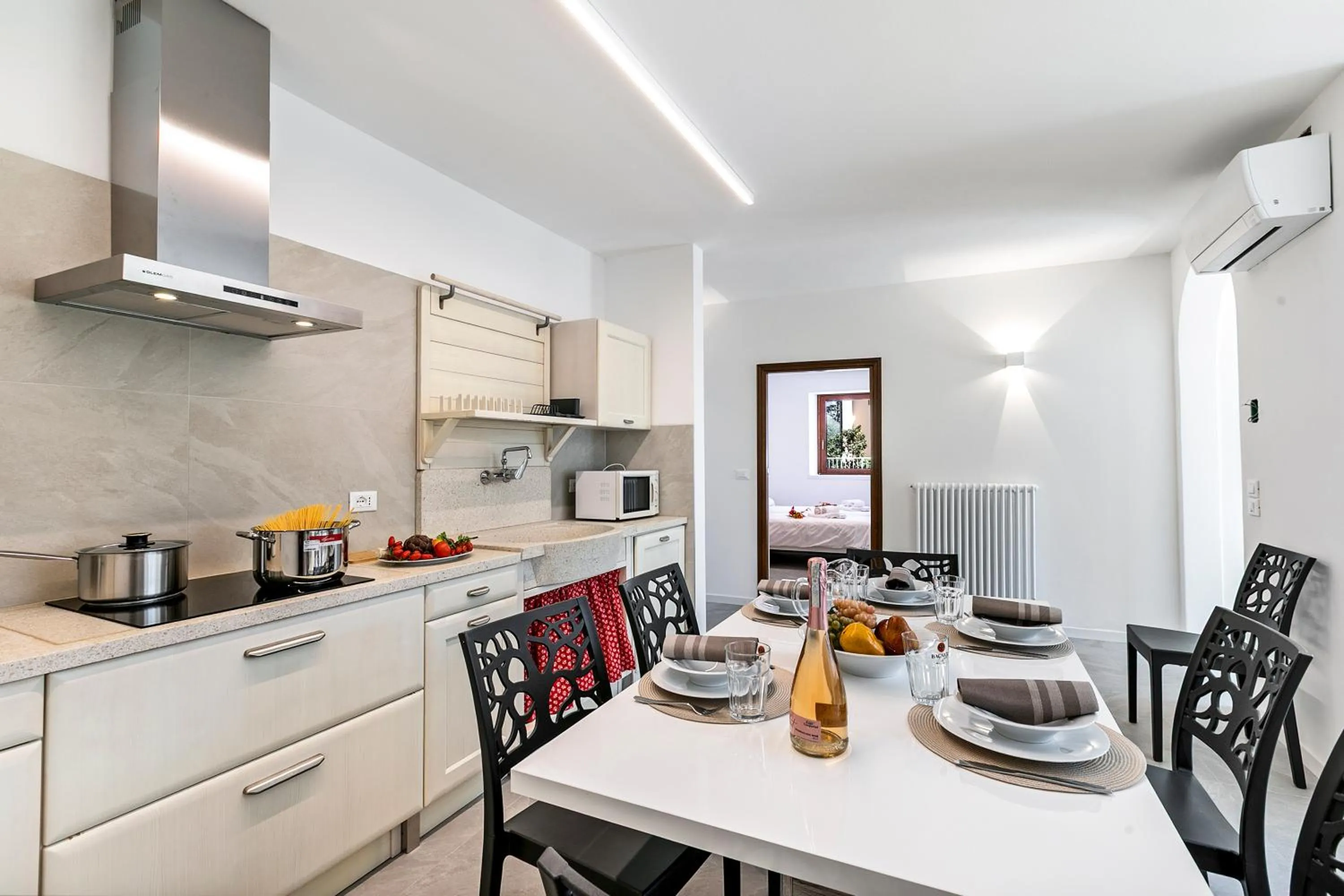 Kitchen or kitchenette in Residenza al Ponte