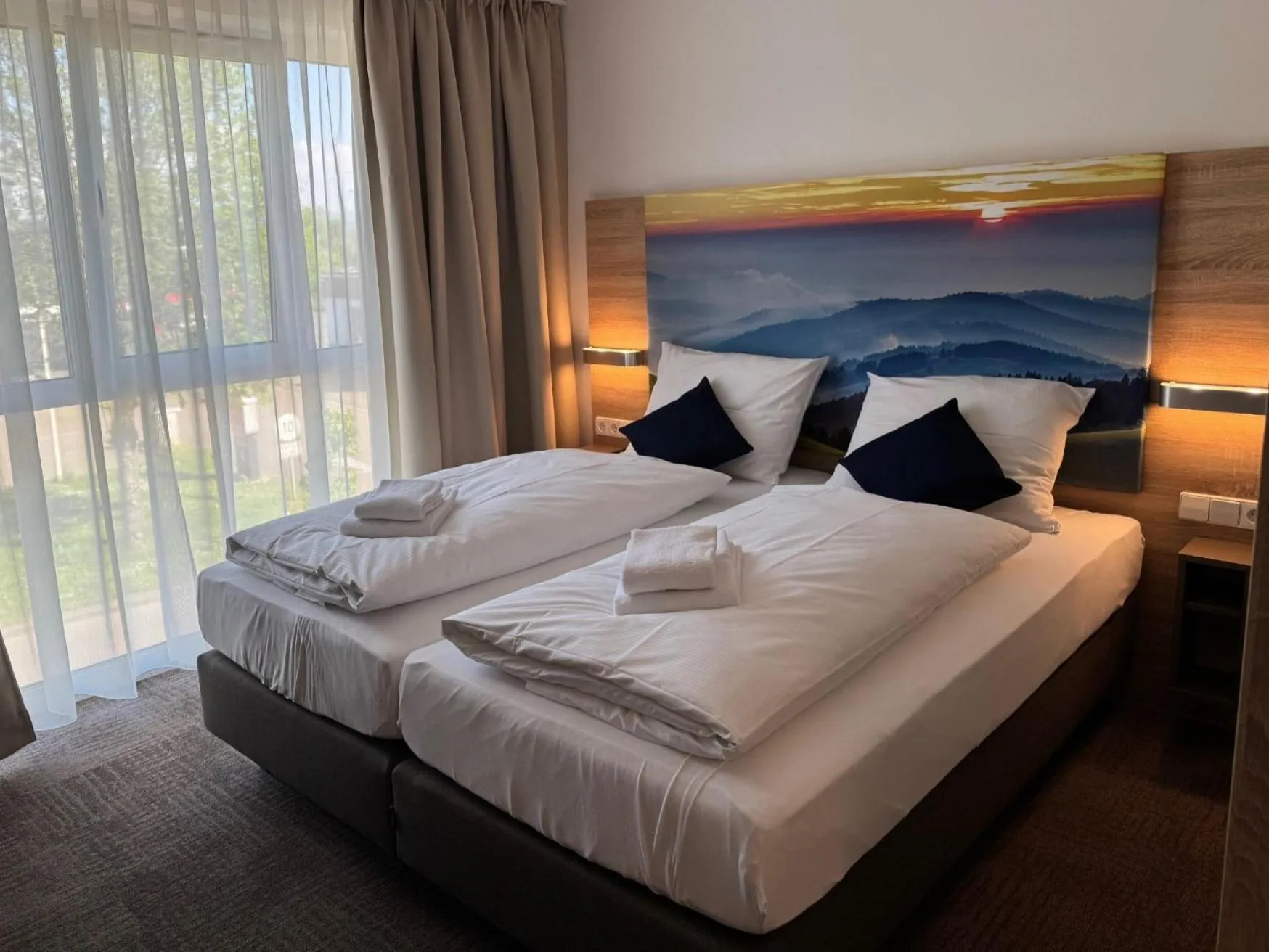 Bed in Highway Hotel