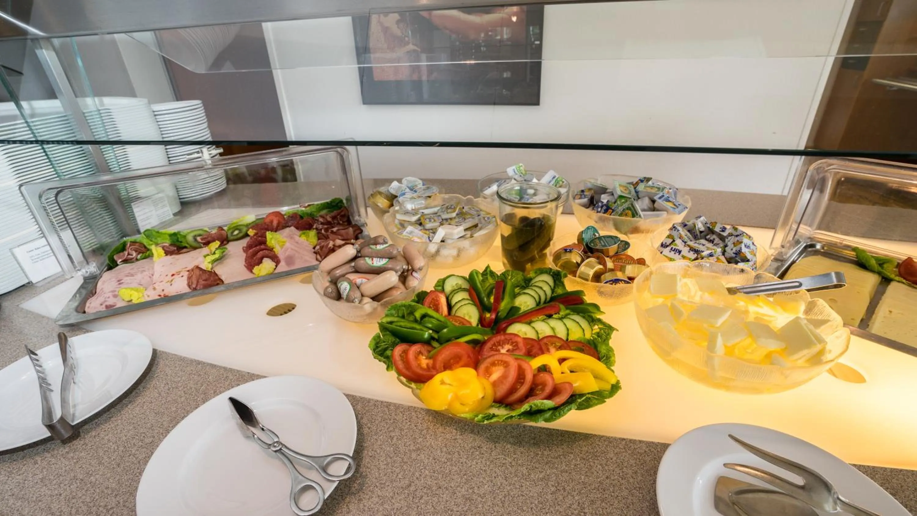 Food close-up in Highway Hotel