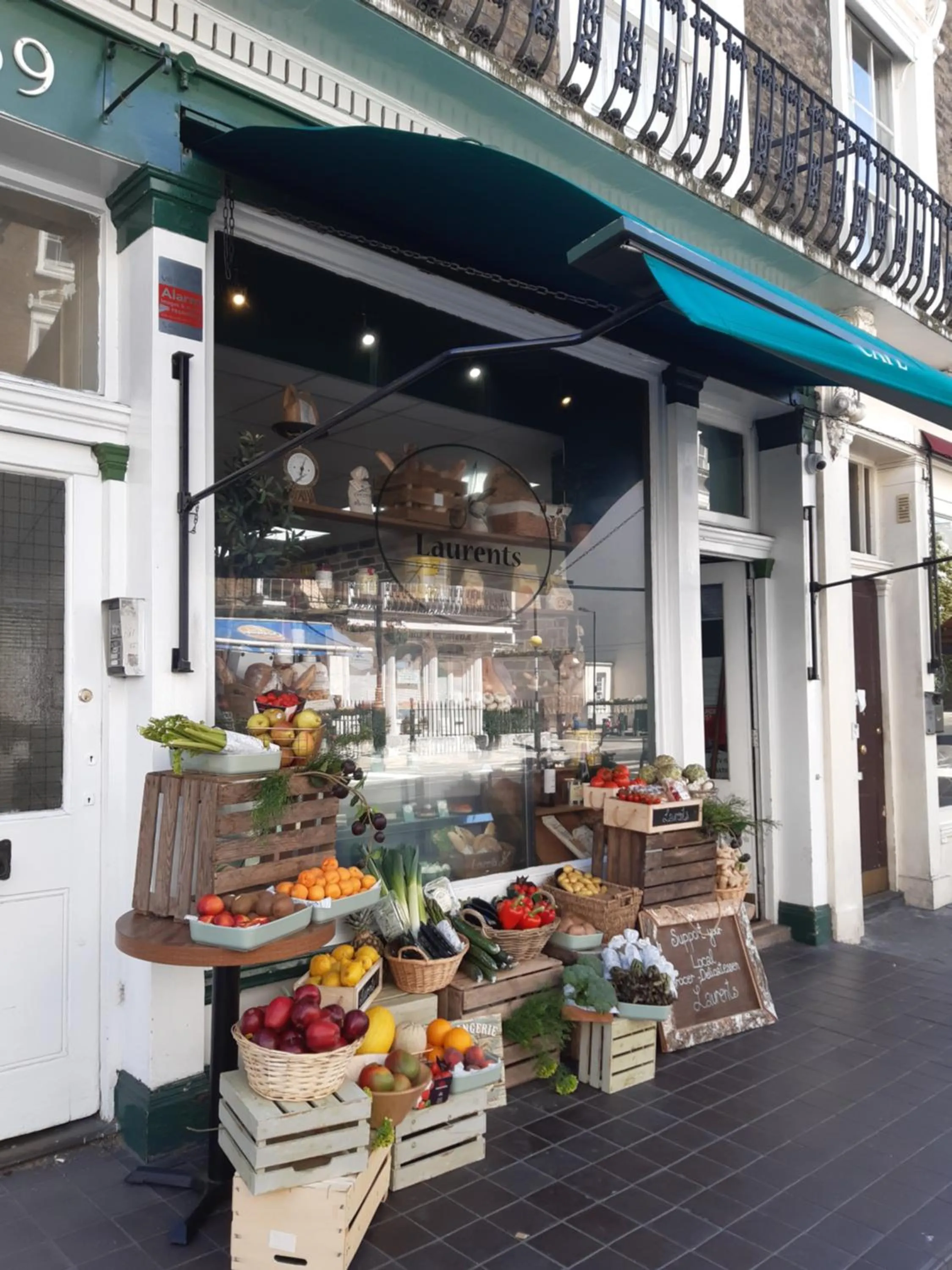 Area and facilities in Lancaster Hall Hotel