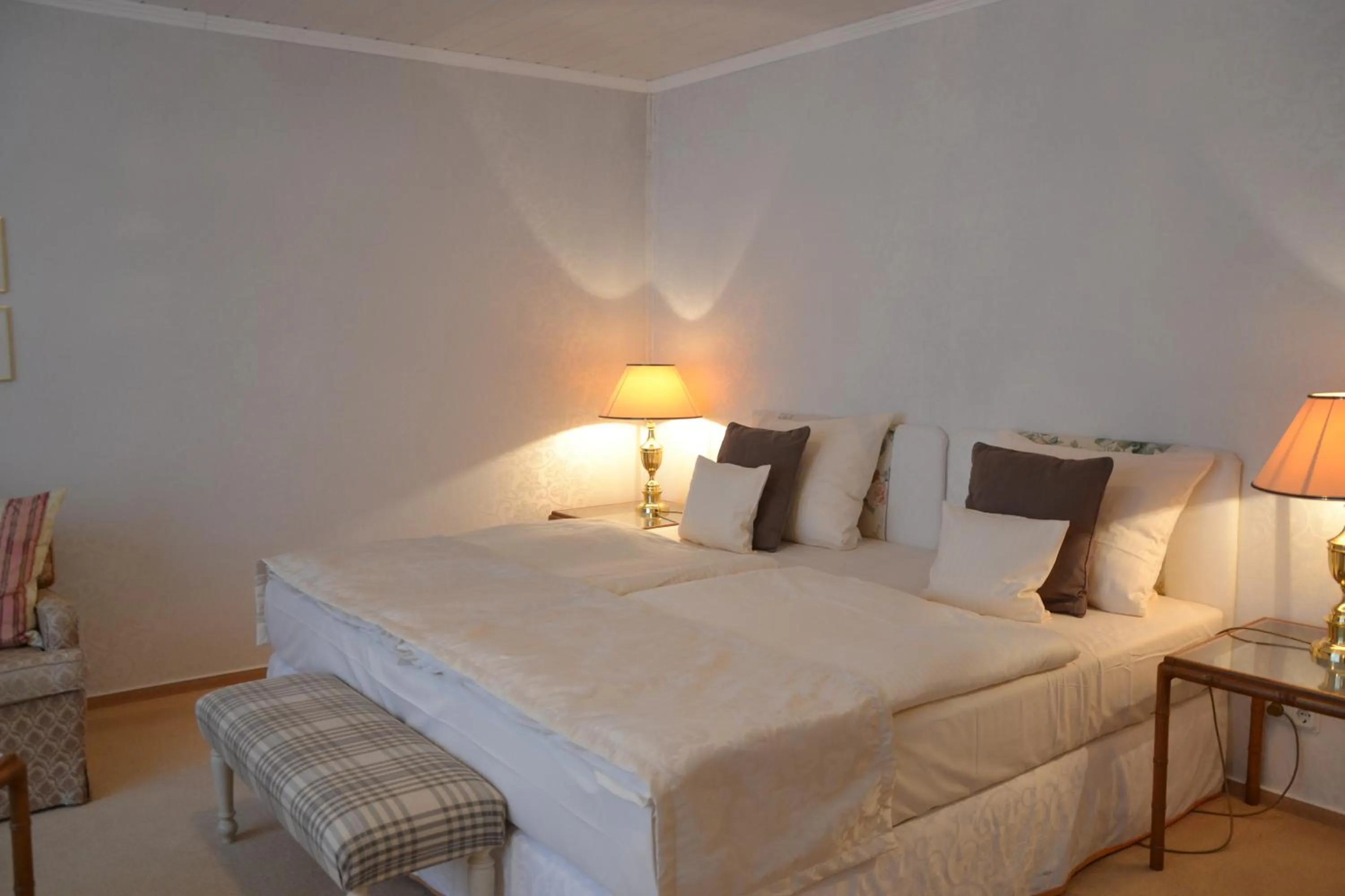 Photo of the whole room, Bed in Christian Gartenhotel