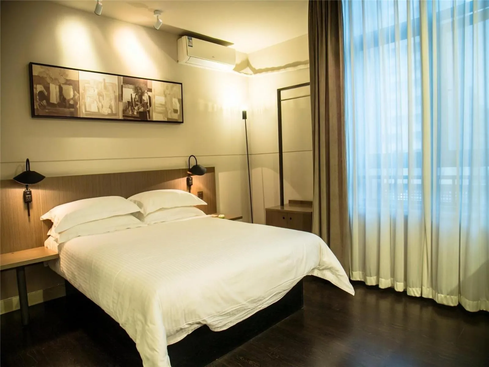 Bed in Jinjiang Inn Select Qiaosinan Metro Station, Hangzhou