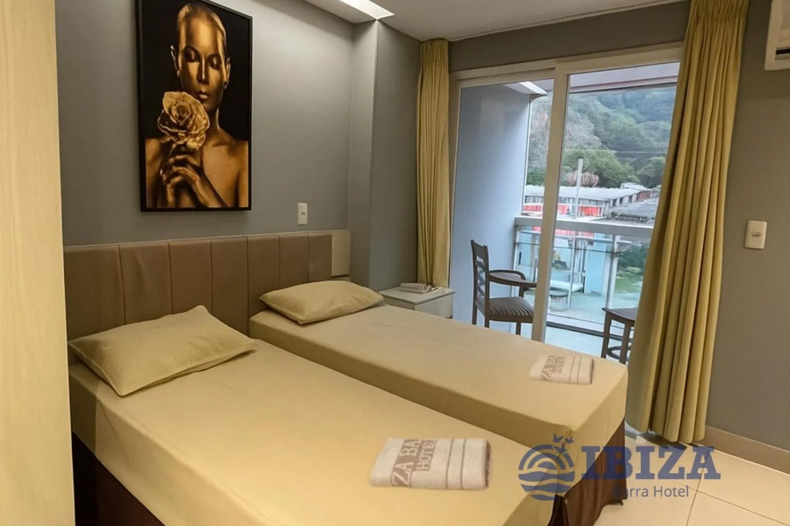 Bed in Ibiza Barra Hotel