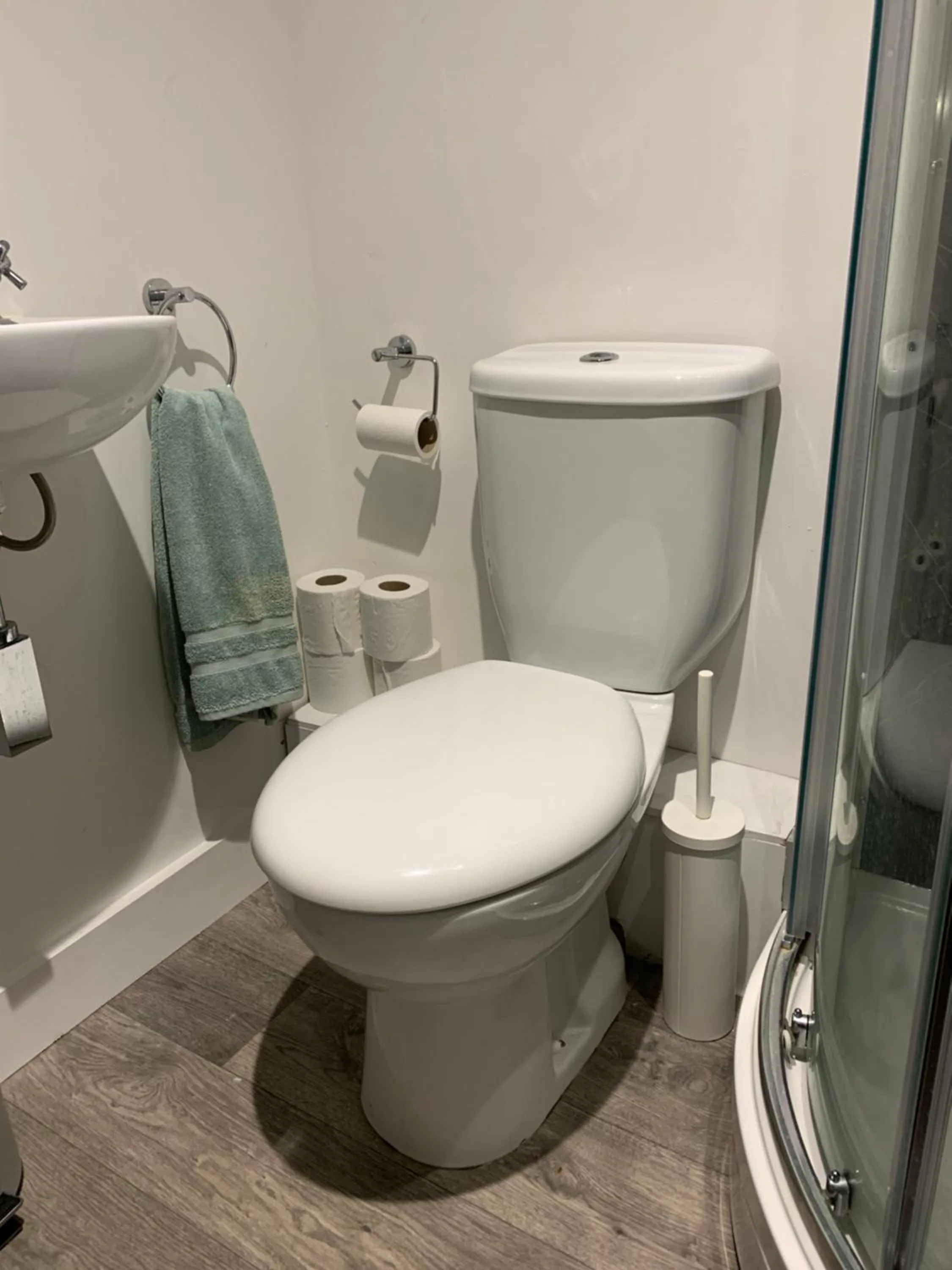 Bathroom in Appletree Cottages