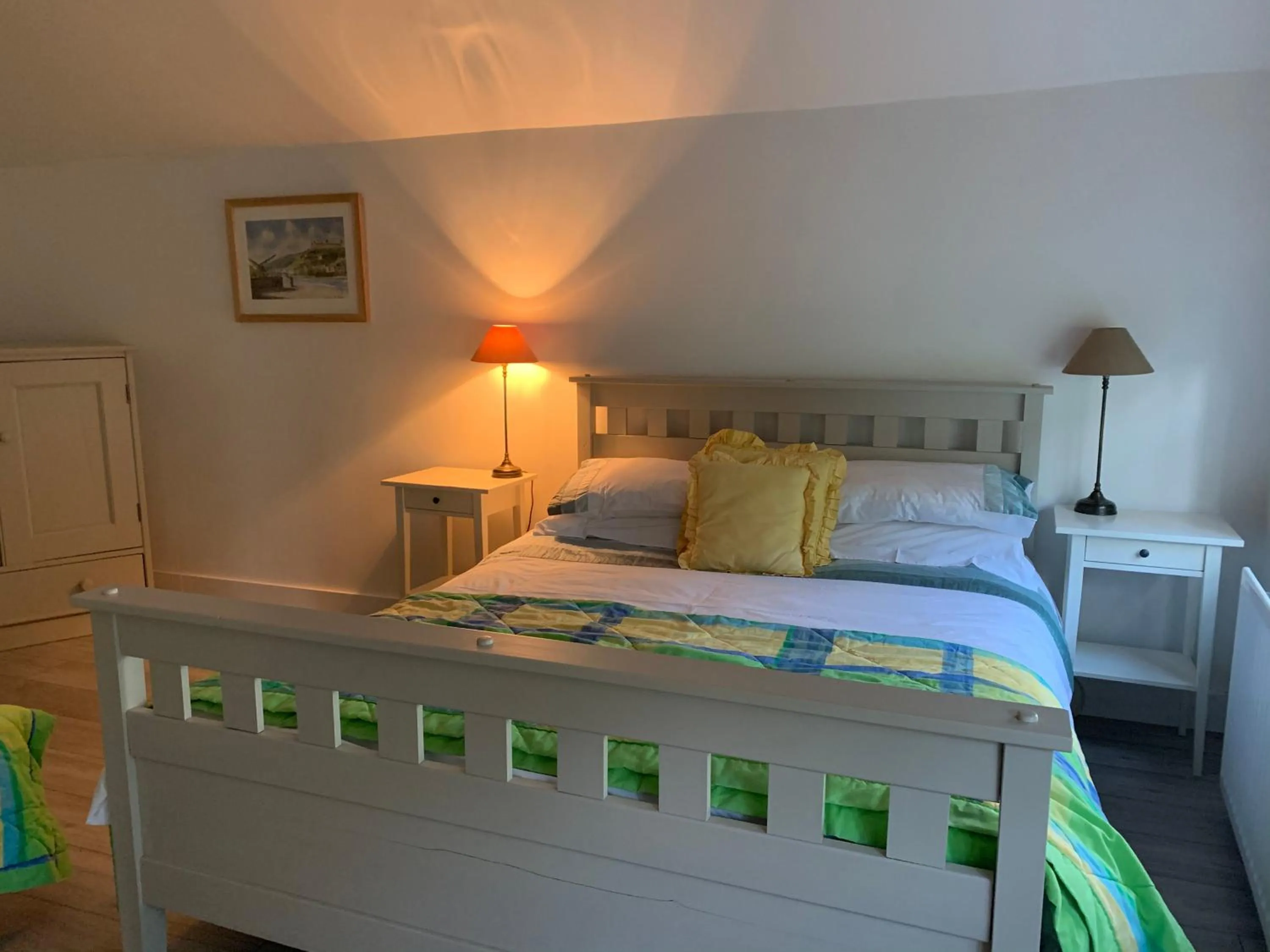 Bed in Appletree Cottages
